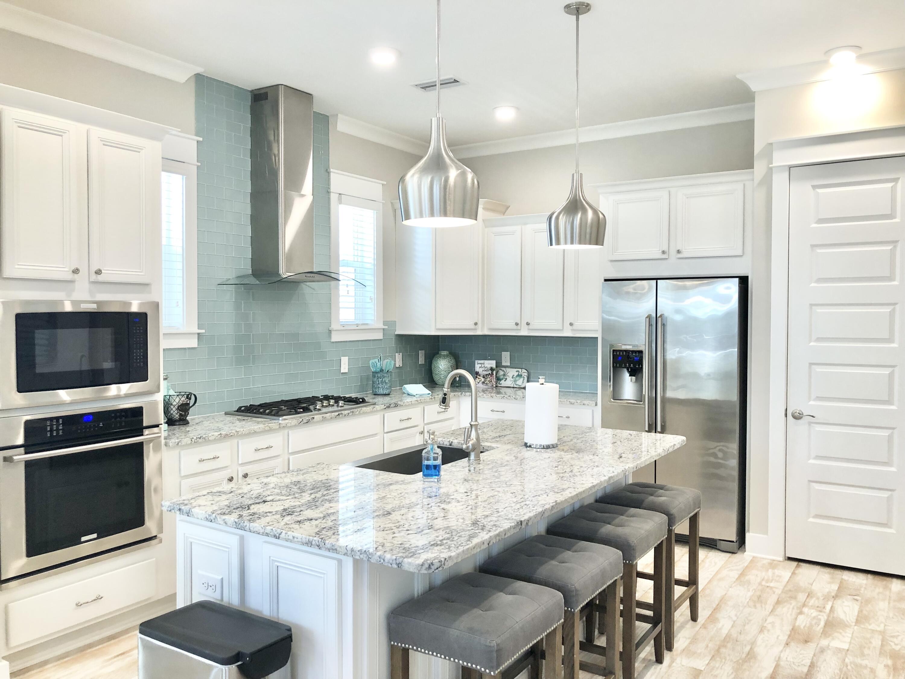 PROMINENCE NORTH - Residential