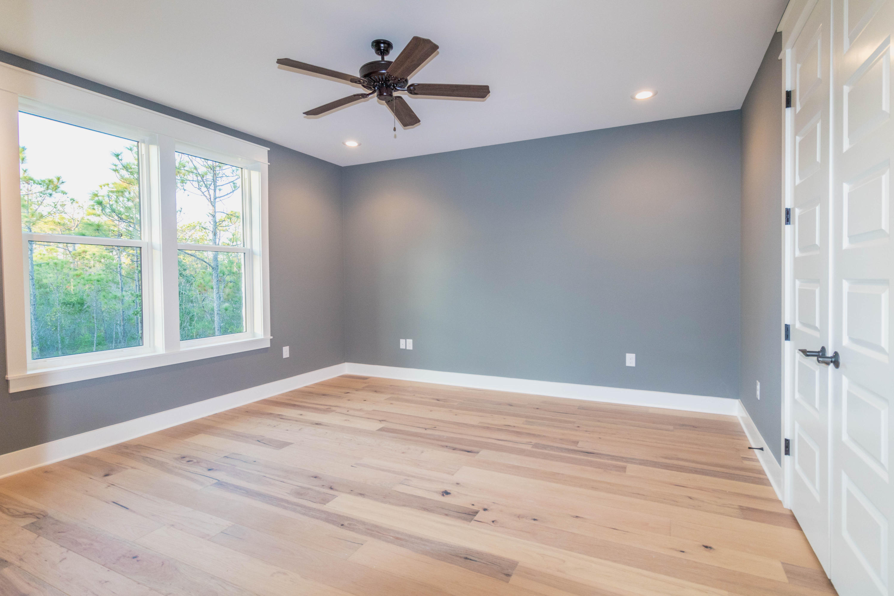 RidgeWalk - Residential