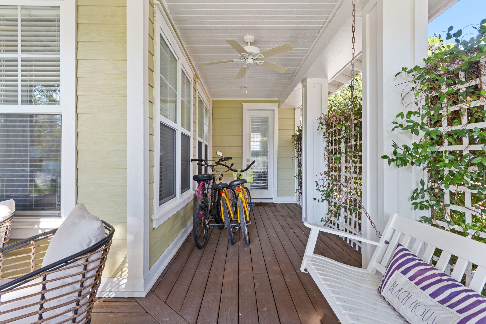 LAUREL GROVE - Residential