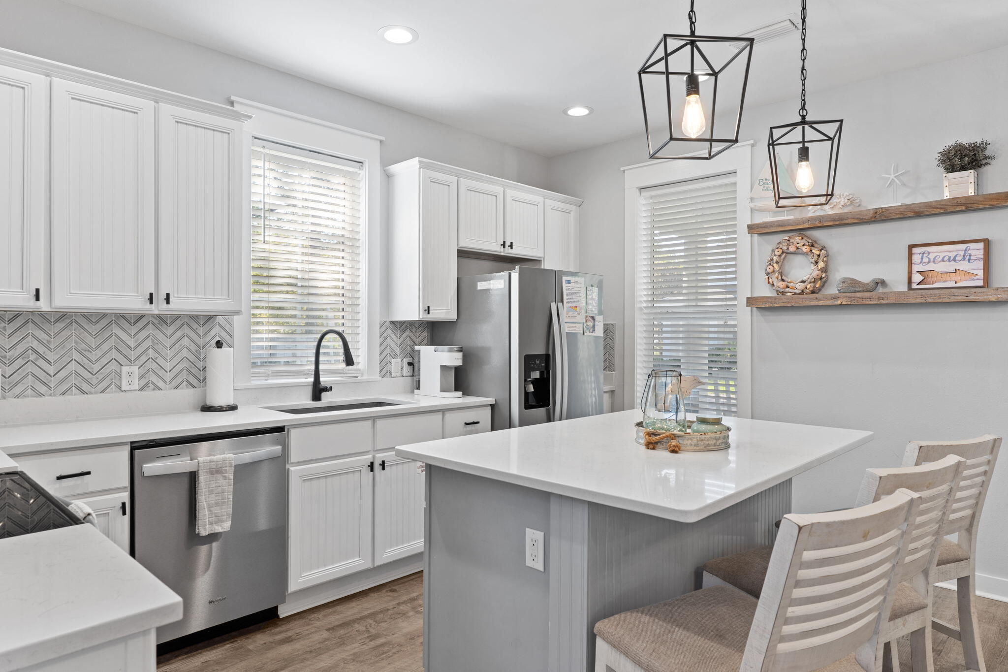 LAUREL GROVE - Residential