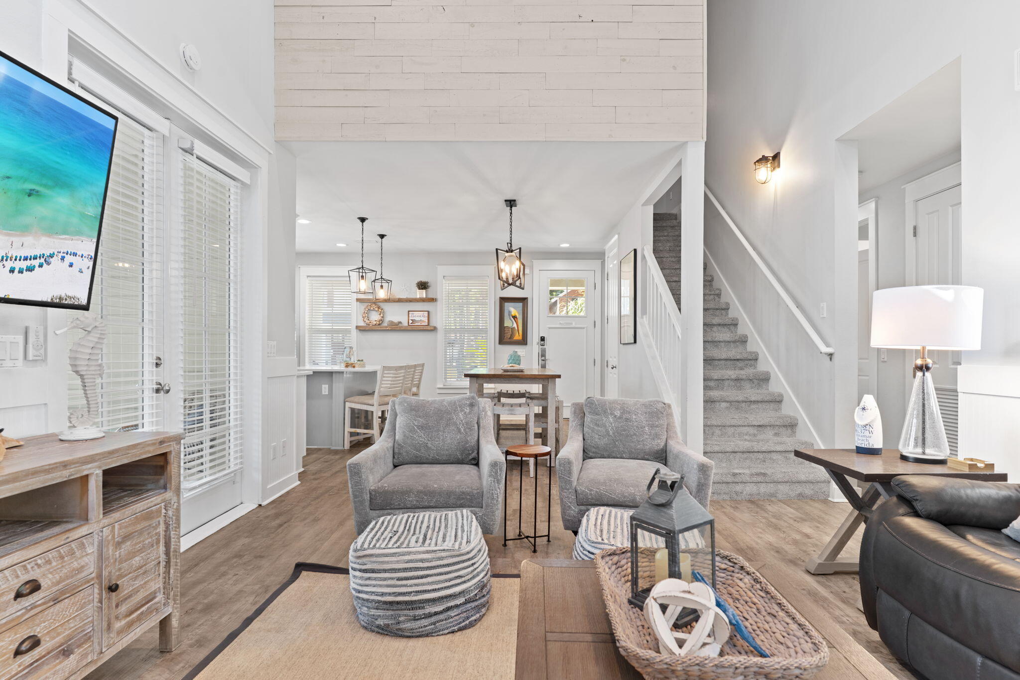 LAUREL GROVE - Residential