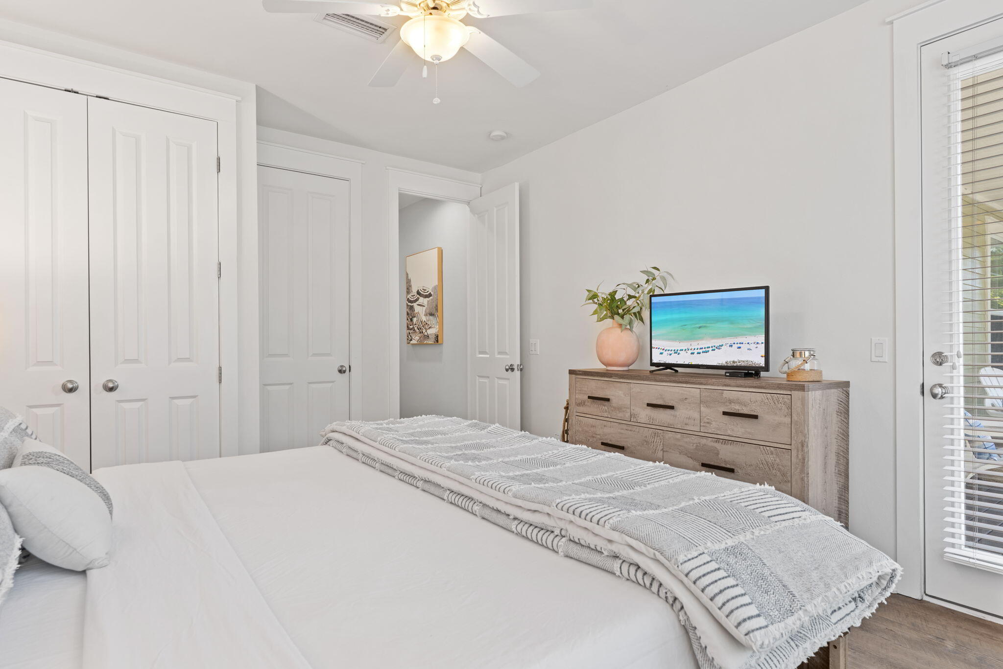 LAUREL GROVE - Residential