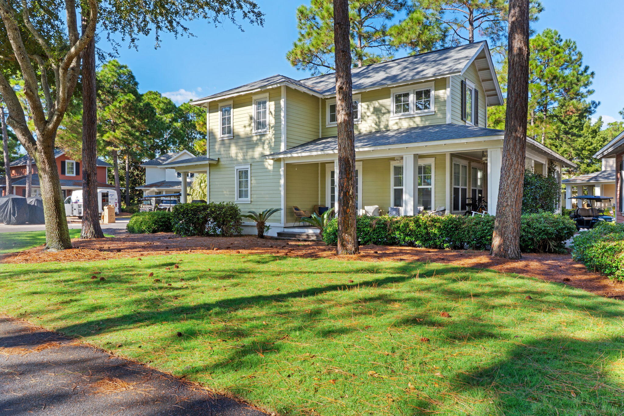 LAUREL GROVE - Residential