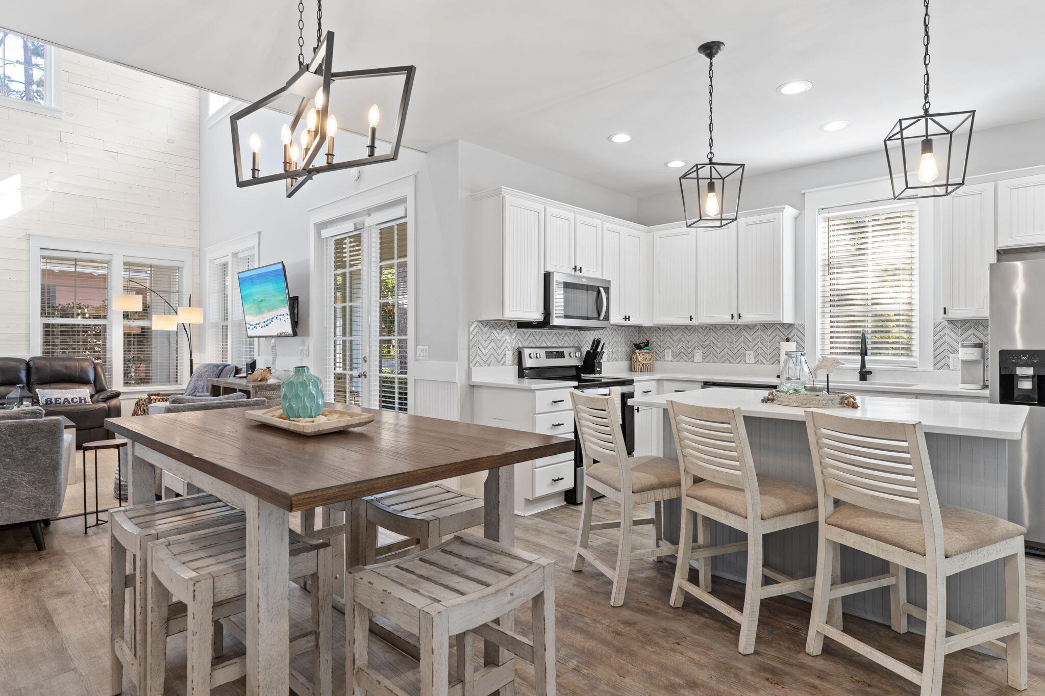 LAUREL GROVE - Residential