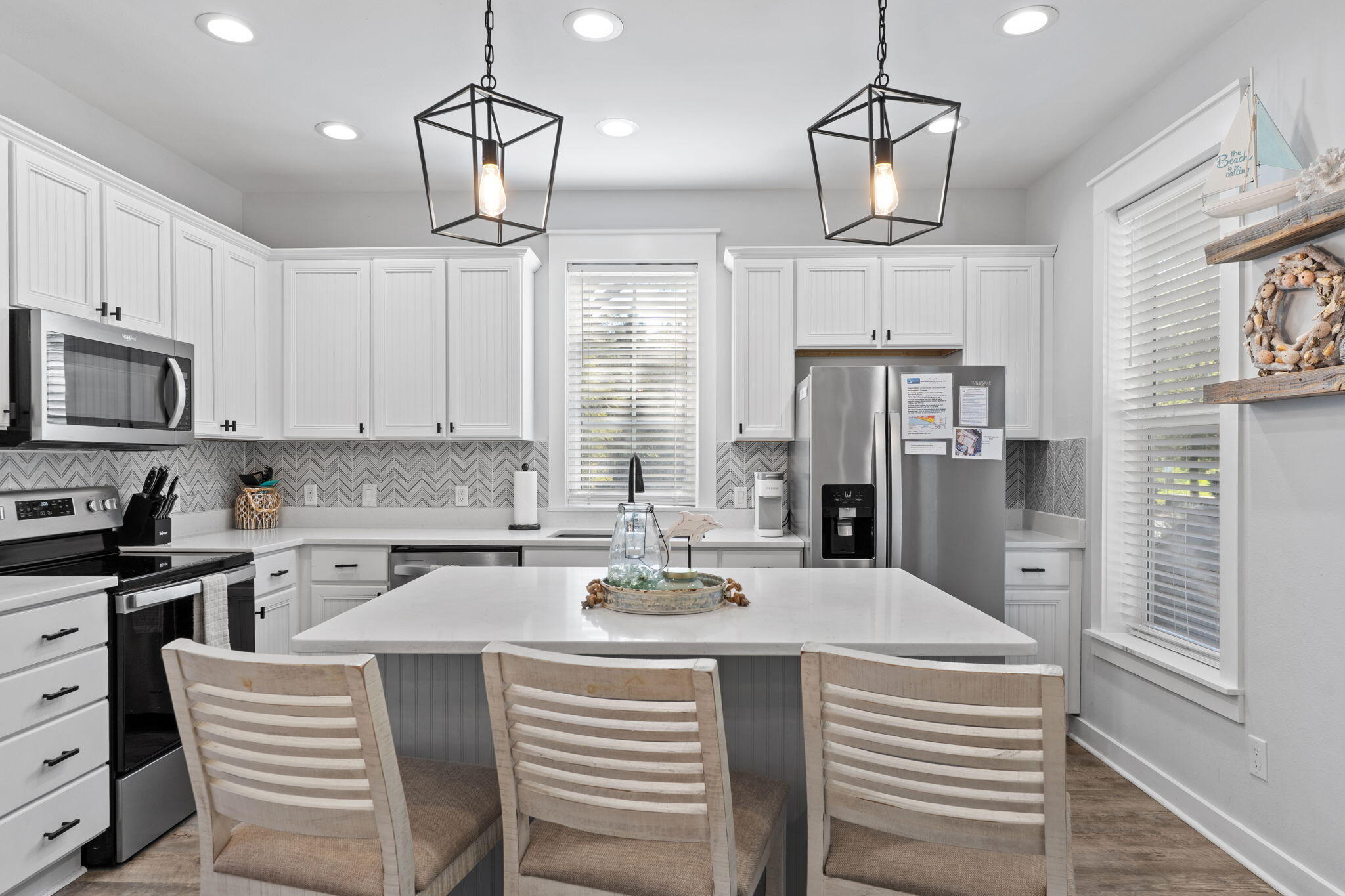 LAUREL GROVE - Residential