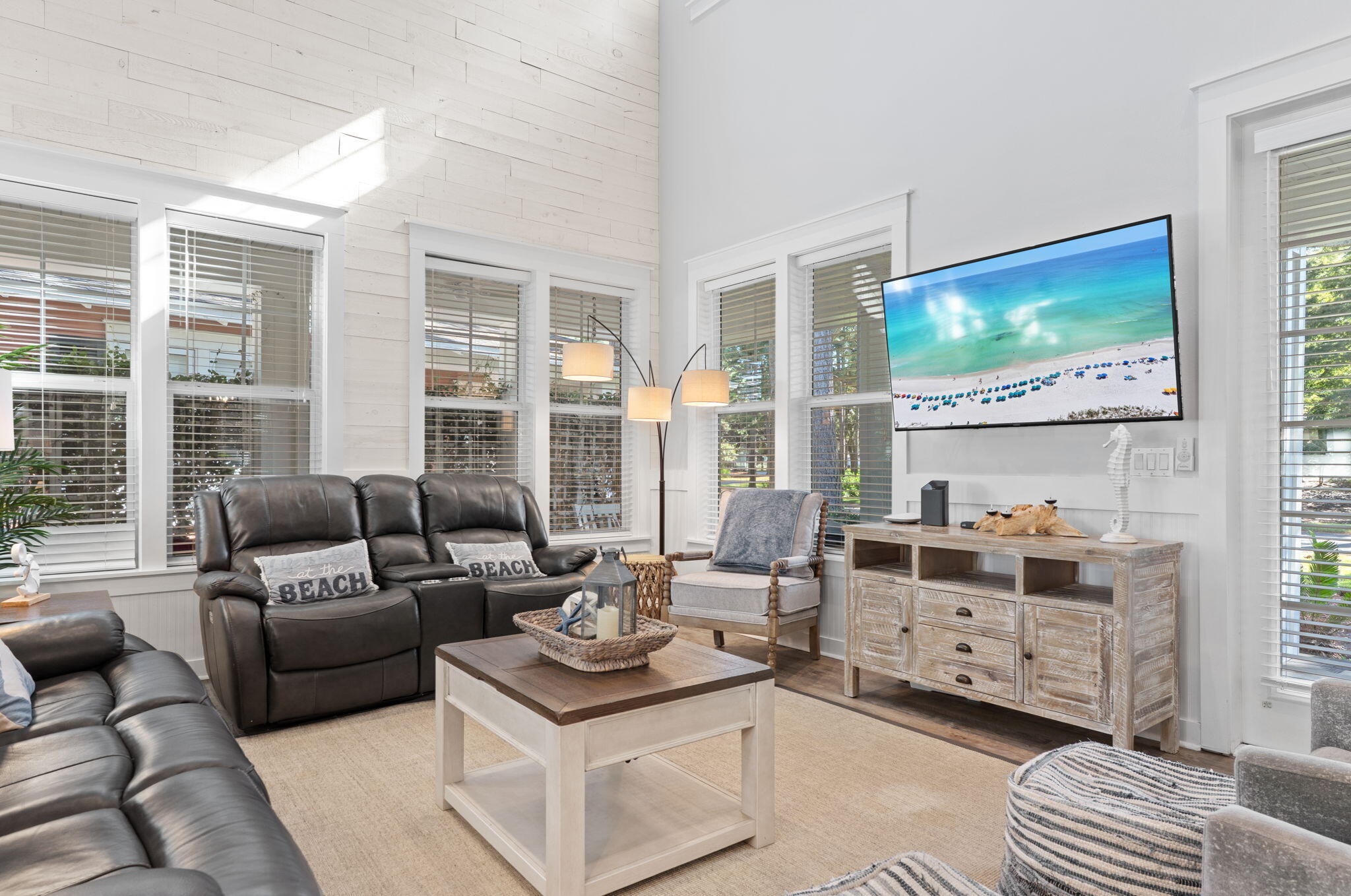 LAUREL GROVE - Residential