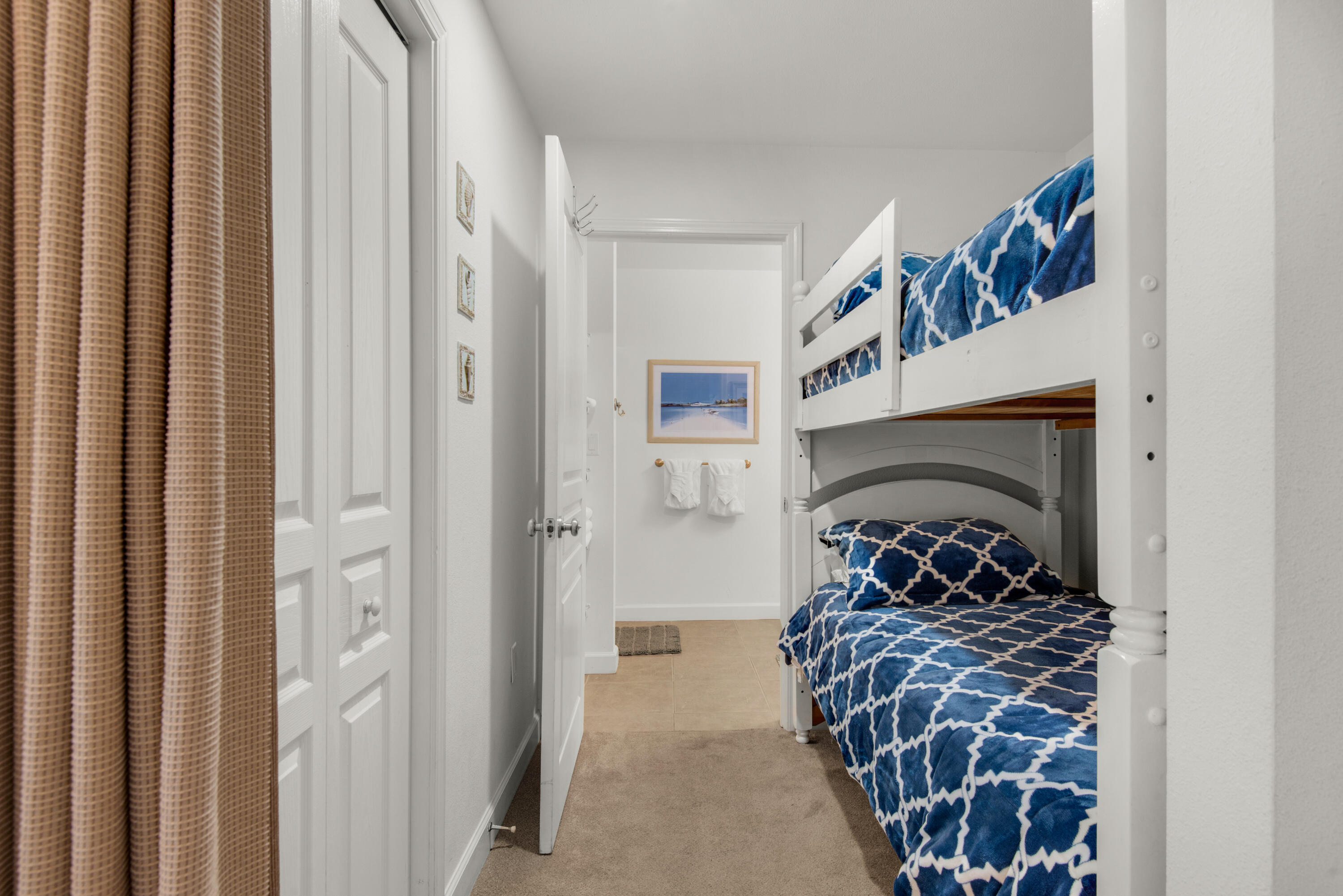 BEACH RESORT - Residential