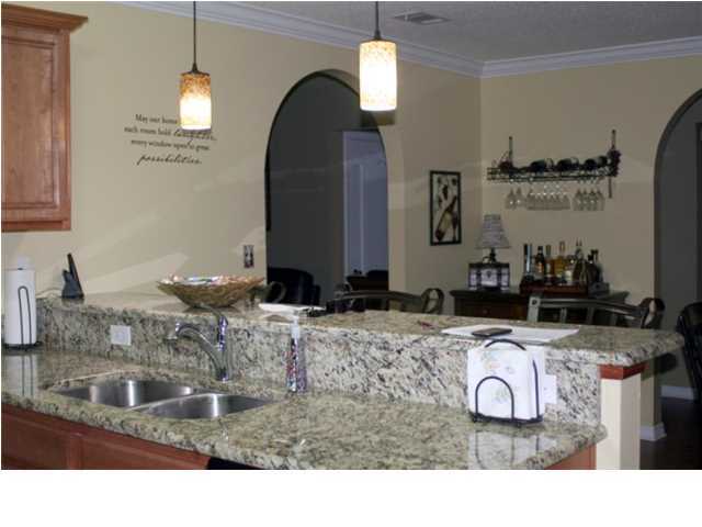 GOLDEN OAKS - Residential