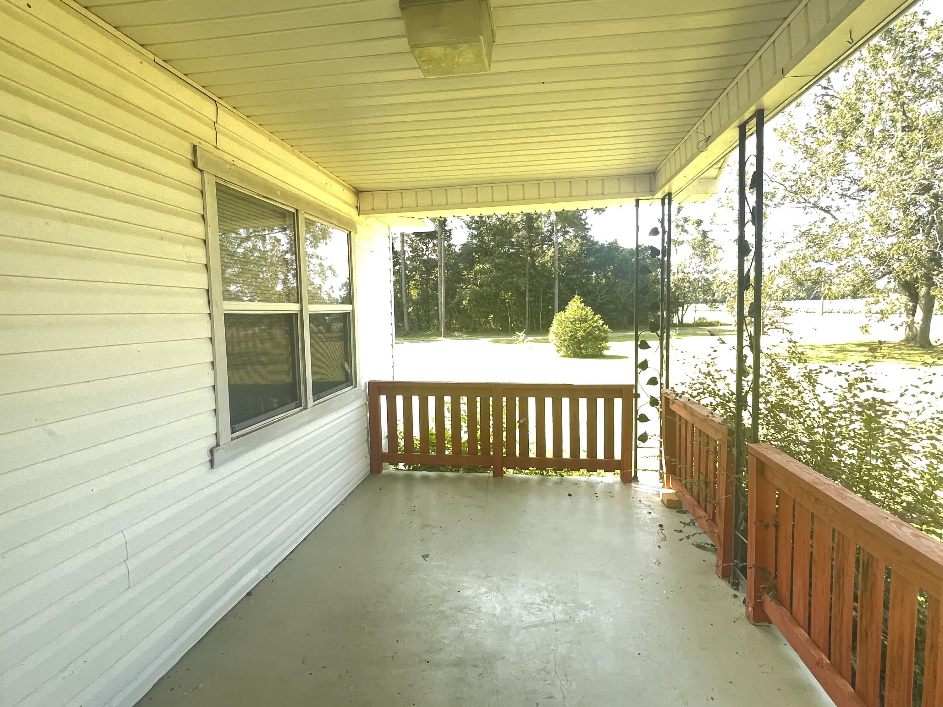 Metes & Bounds - Residential Lease