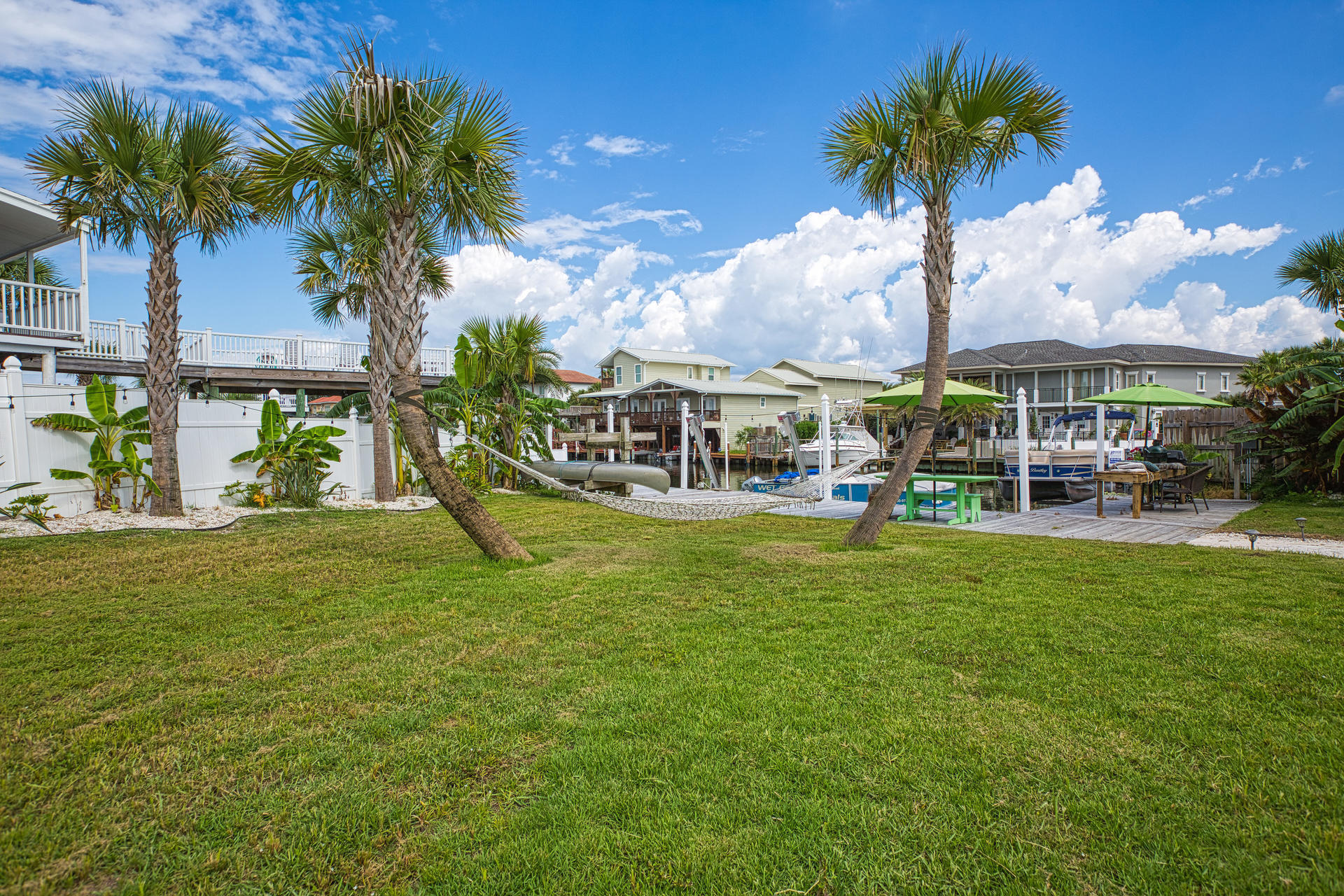 HOLIDAY ISLE - Residential