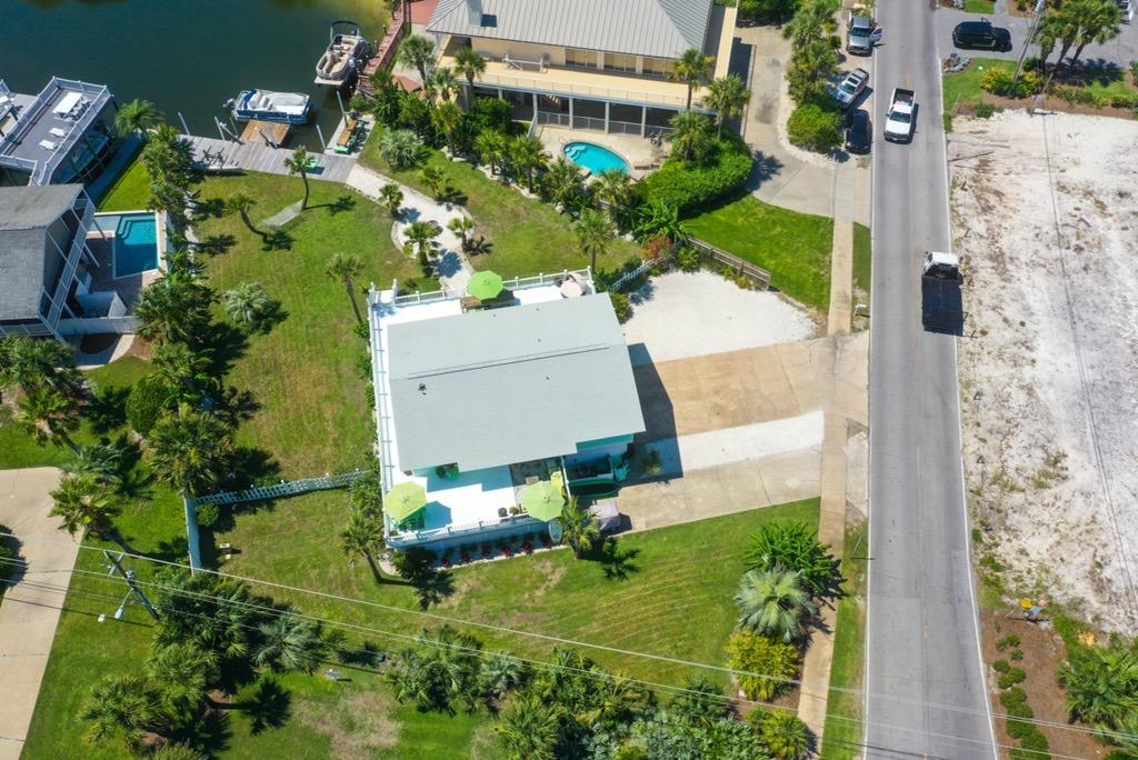 HOLIDAY ISLE - Residential