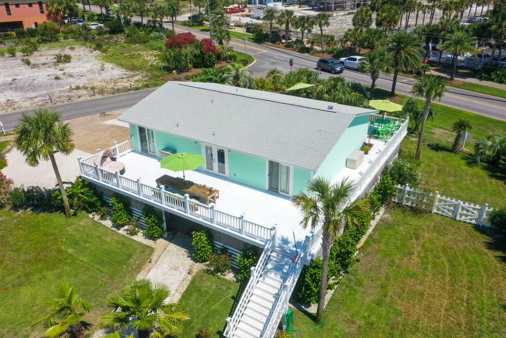 HOLIDAY ISLE - Residential