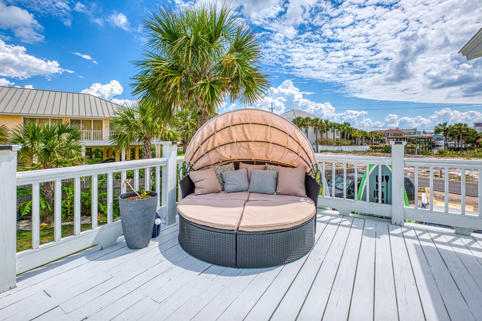 HOLIDAY ISLE - Residential