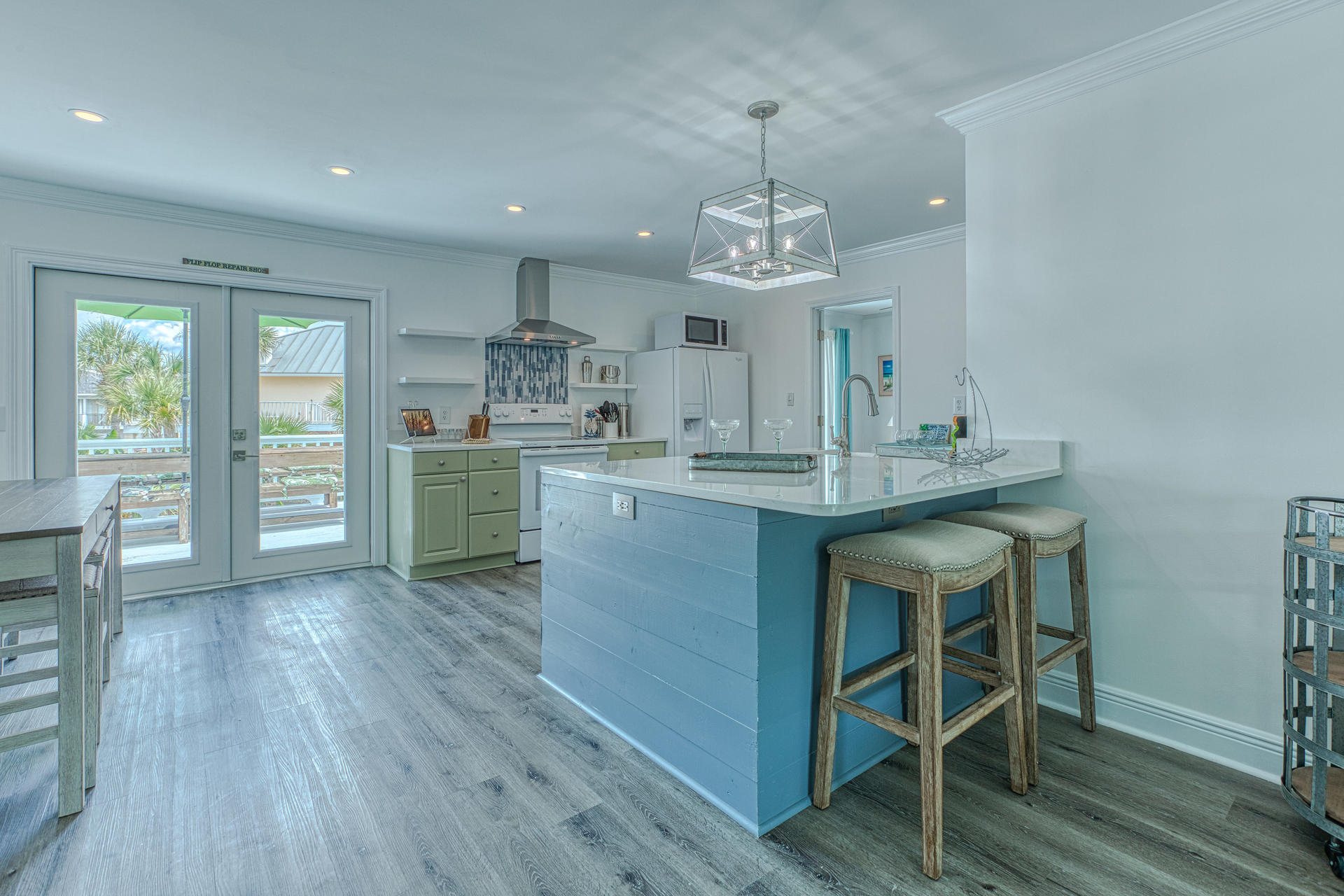 HOLIDAY ISLE - Residential