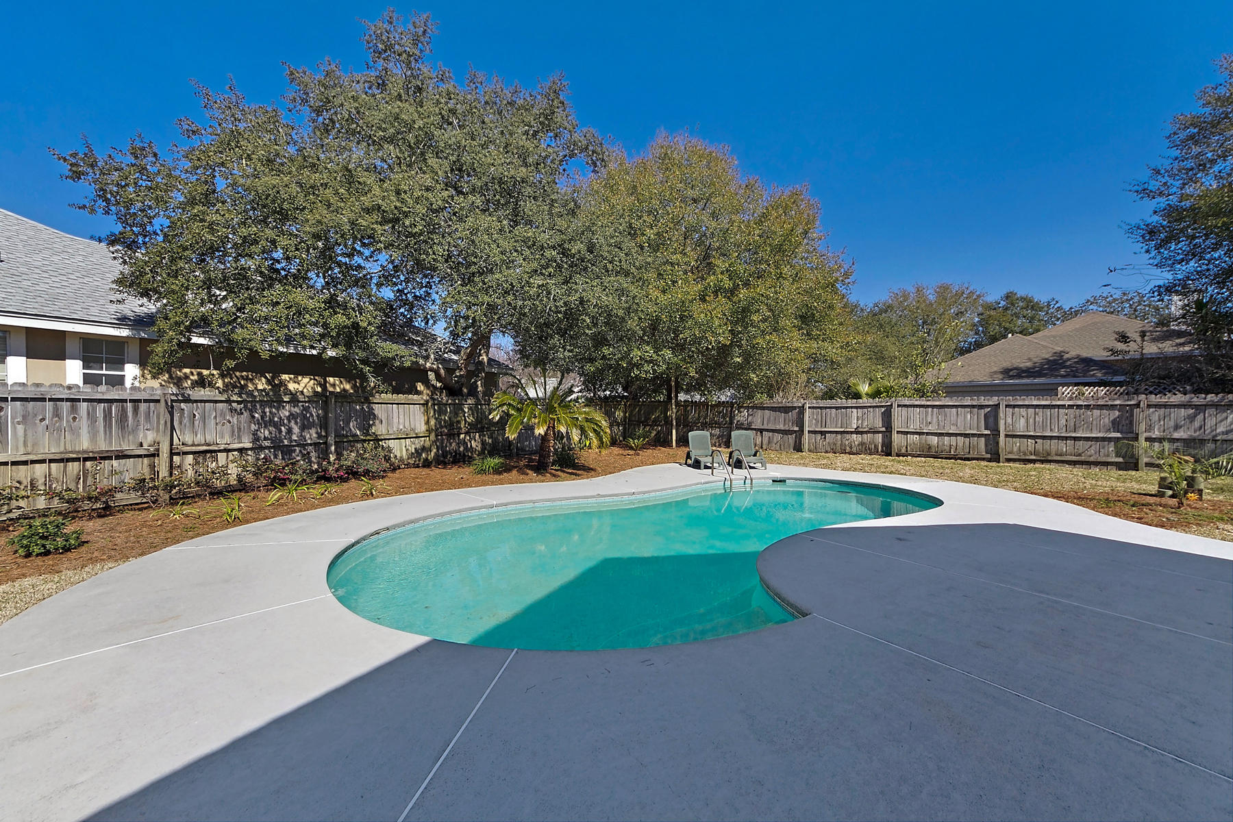 RIDGE WOOD MANOR - Residential