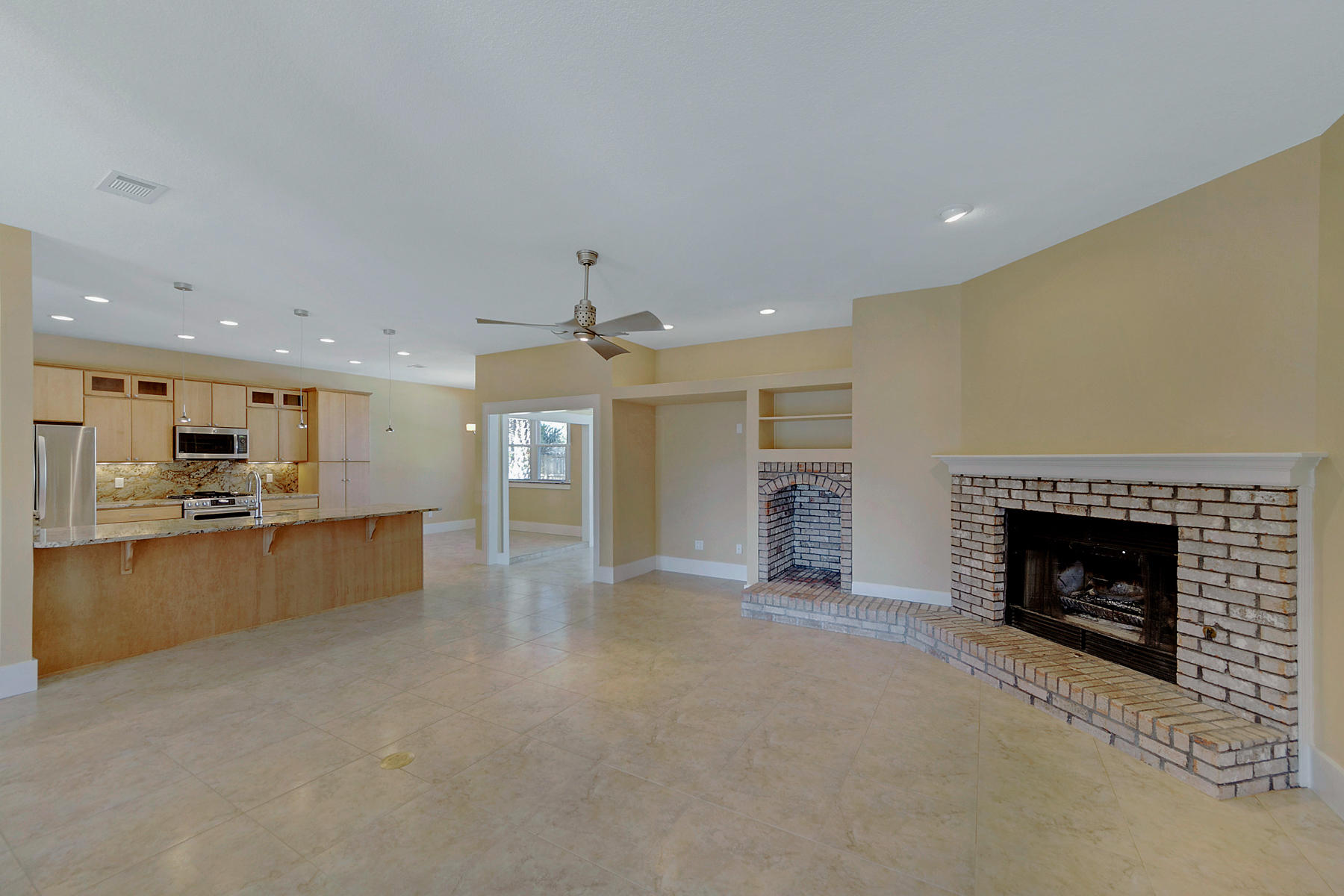 RIDGE WOOD MANOR - Residential