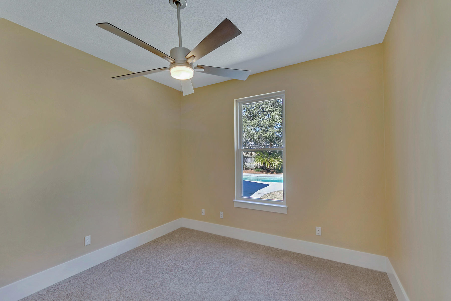 RIDGE WOOD MANOR - Residential