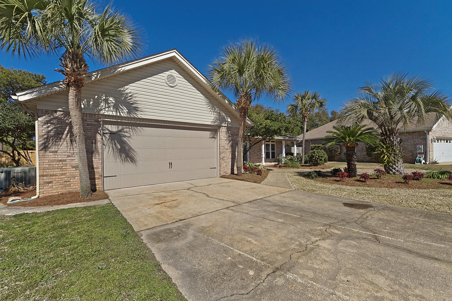 RIDGE WOOD MANOR - Residential