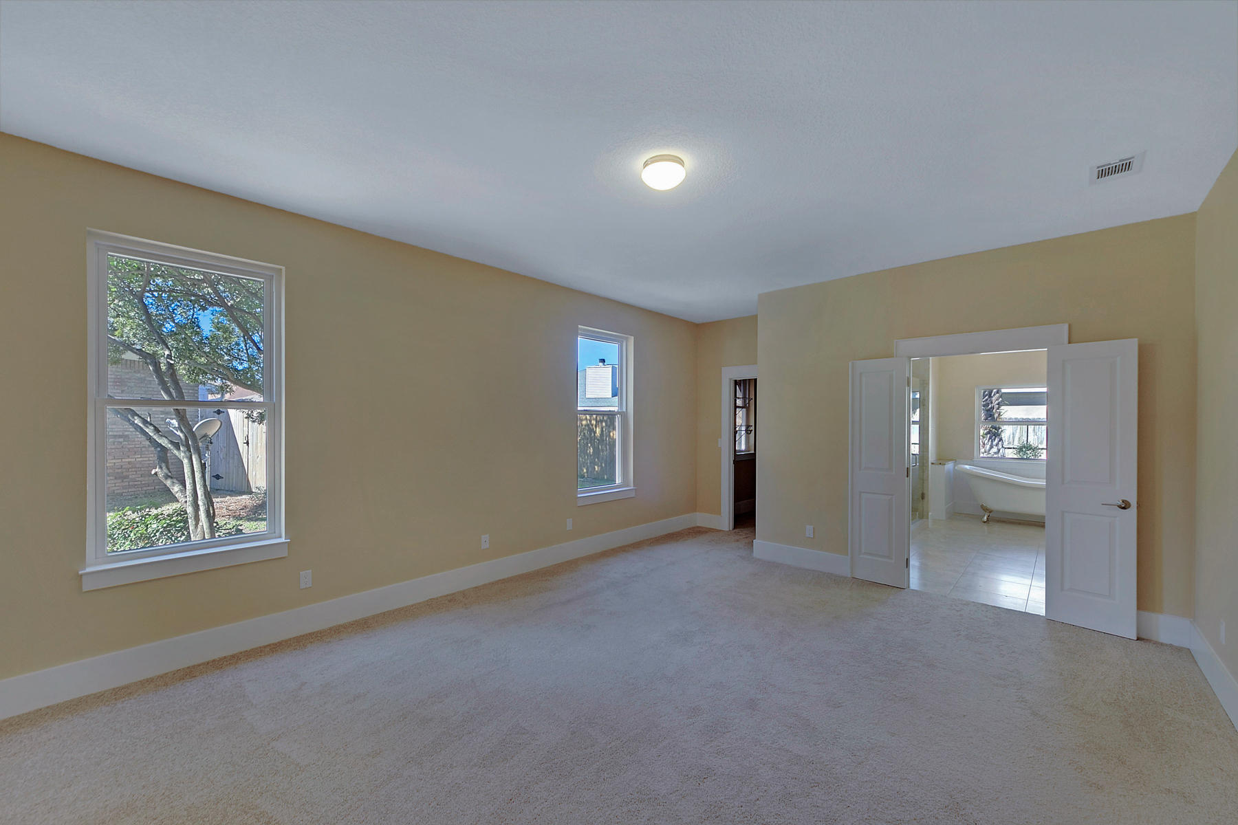 RIDGE WOOD MANOR - Residential