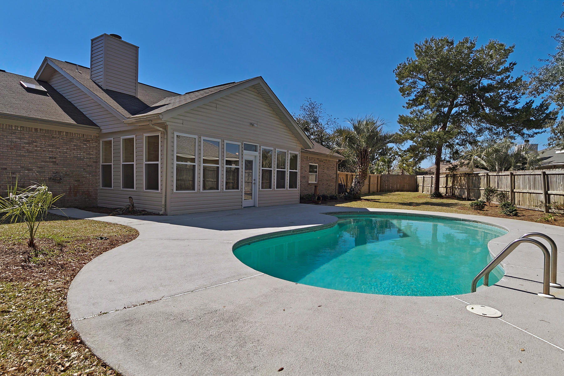 RIDGE WOOD MANOR - Residential