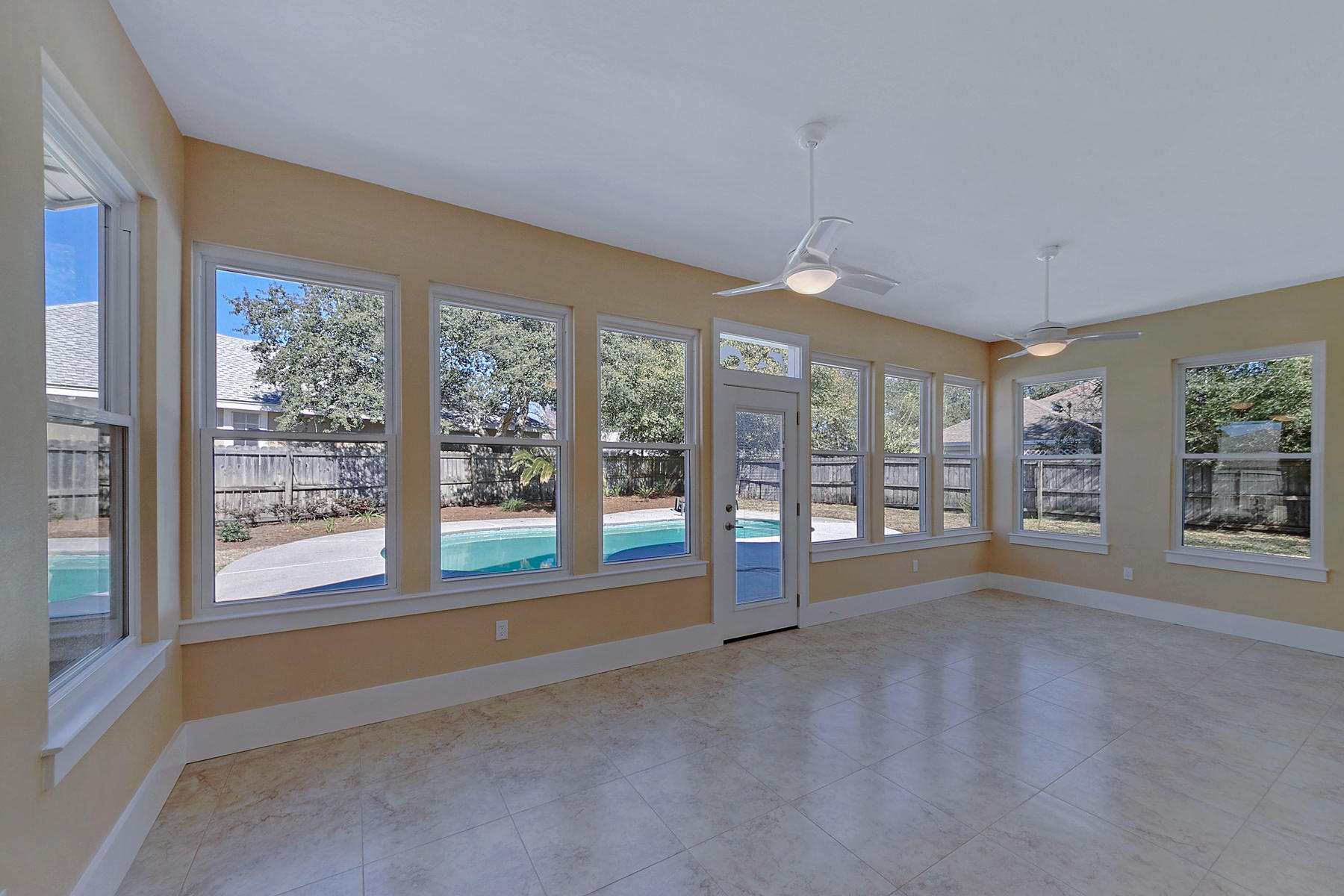 RIDGE WOOD MANOR - Residential