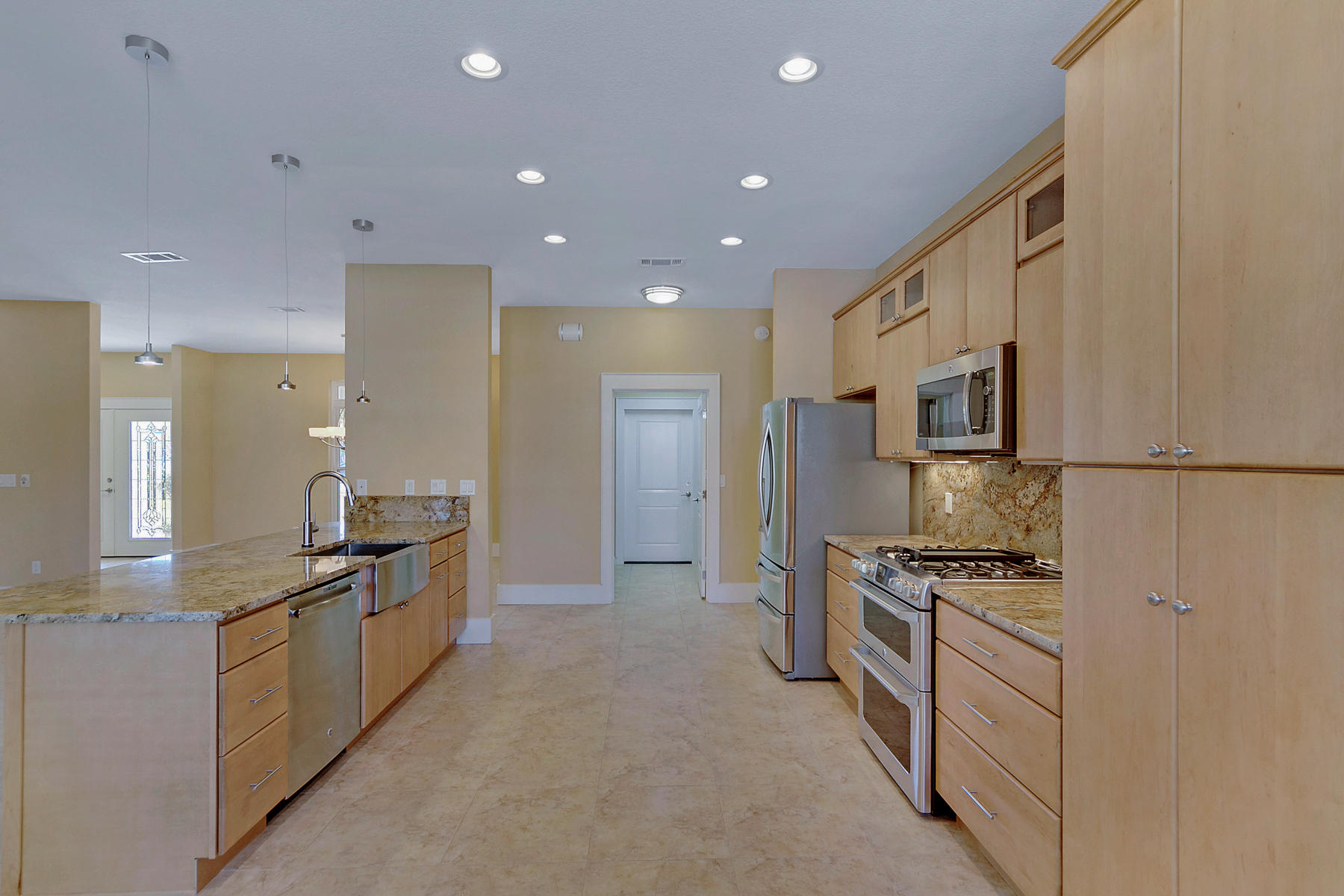 RIDGE WOOD MANOR - Residential