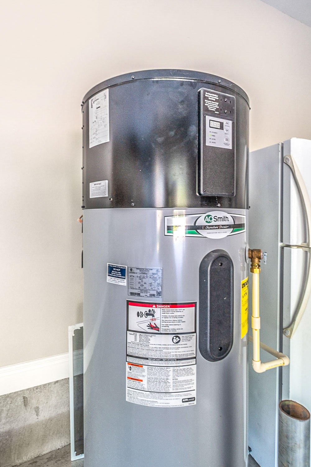 ROBLEDAL ESTATES - Residential