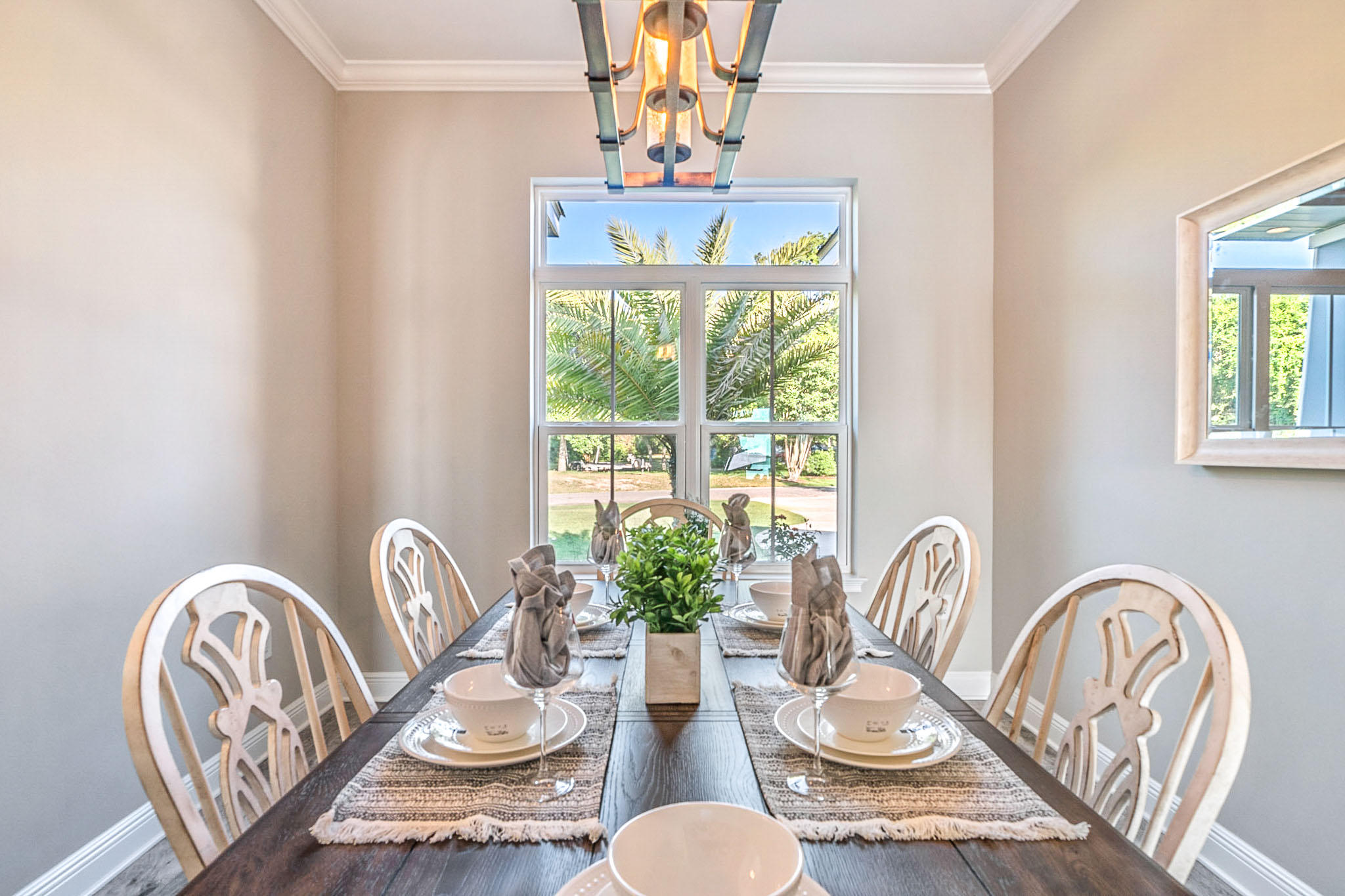 ROBLEDAL ESTATES - Residential