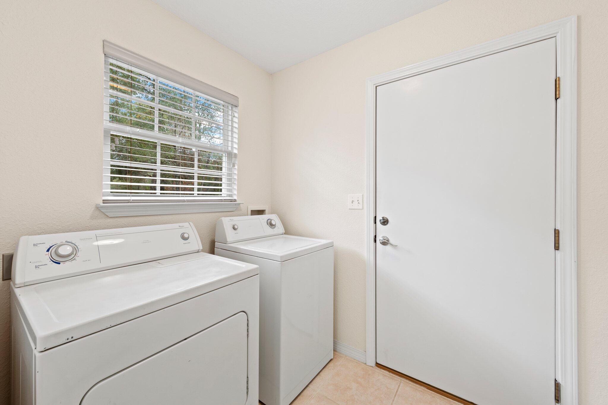 OAKWOOD HILLS UNIT 1 - Residential