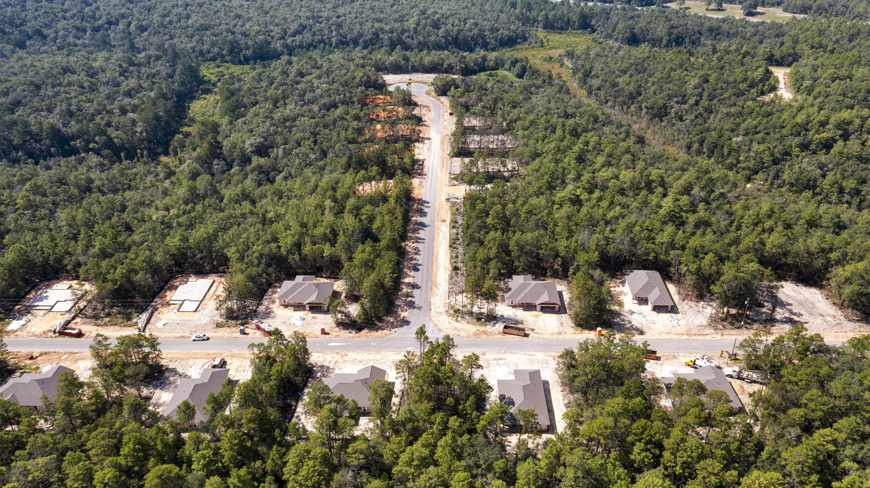 WILDWOOD LAKES - Residential