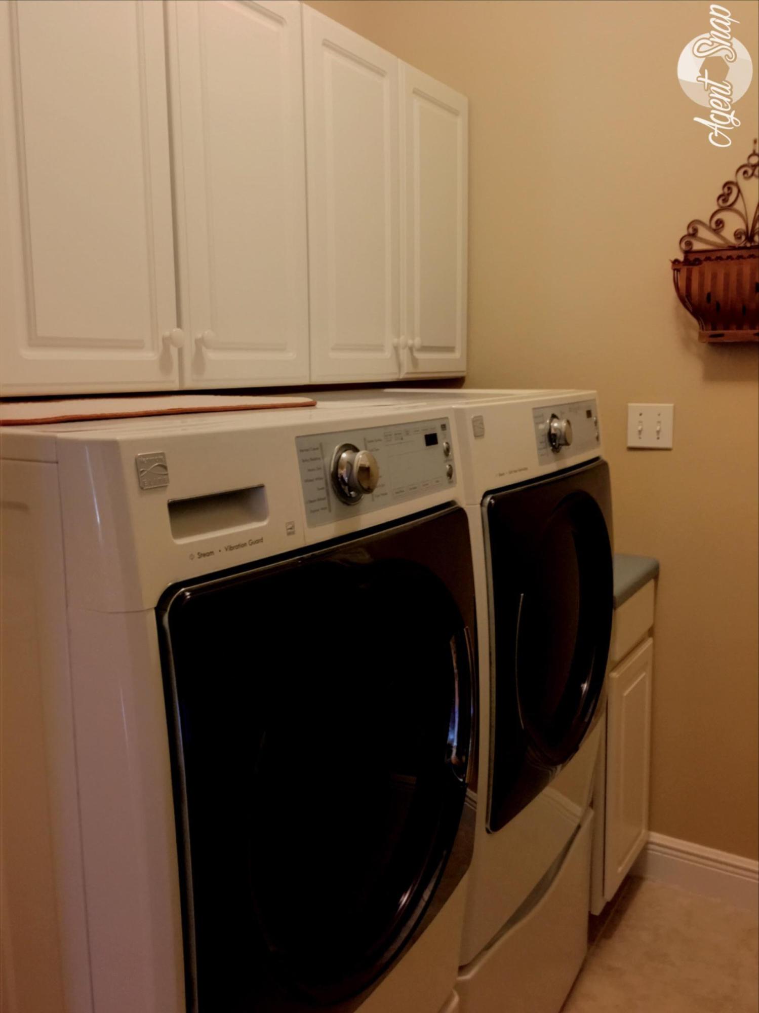 VILLAGE OF BOLTON AT BLUEWATER BAY - Residential