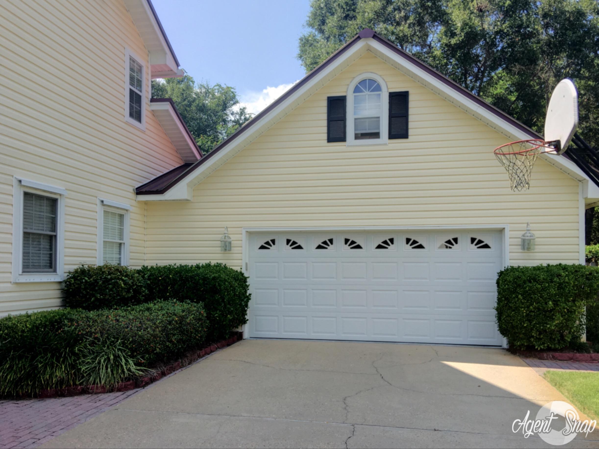 VILLAGE OF BOLTON AT BLUEWATER BAY - Residential