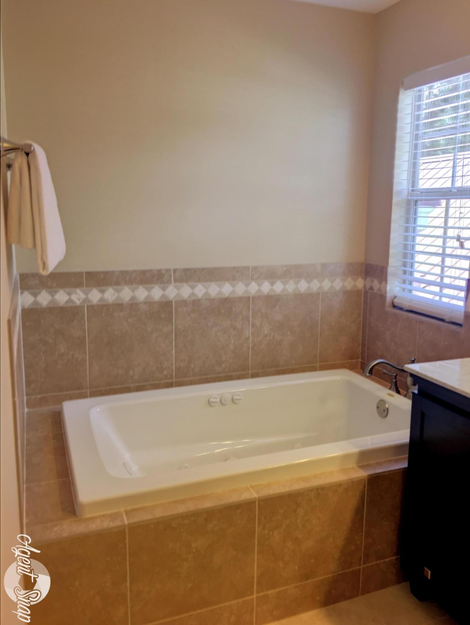 VILLAGE OF BOLTON AT BLUEWATER BAY - Residential