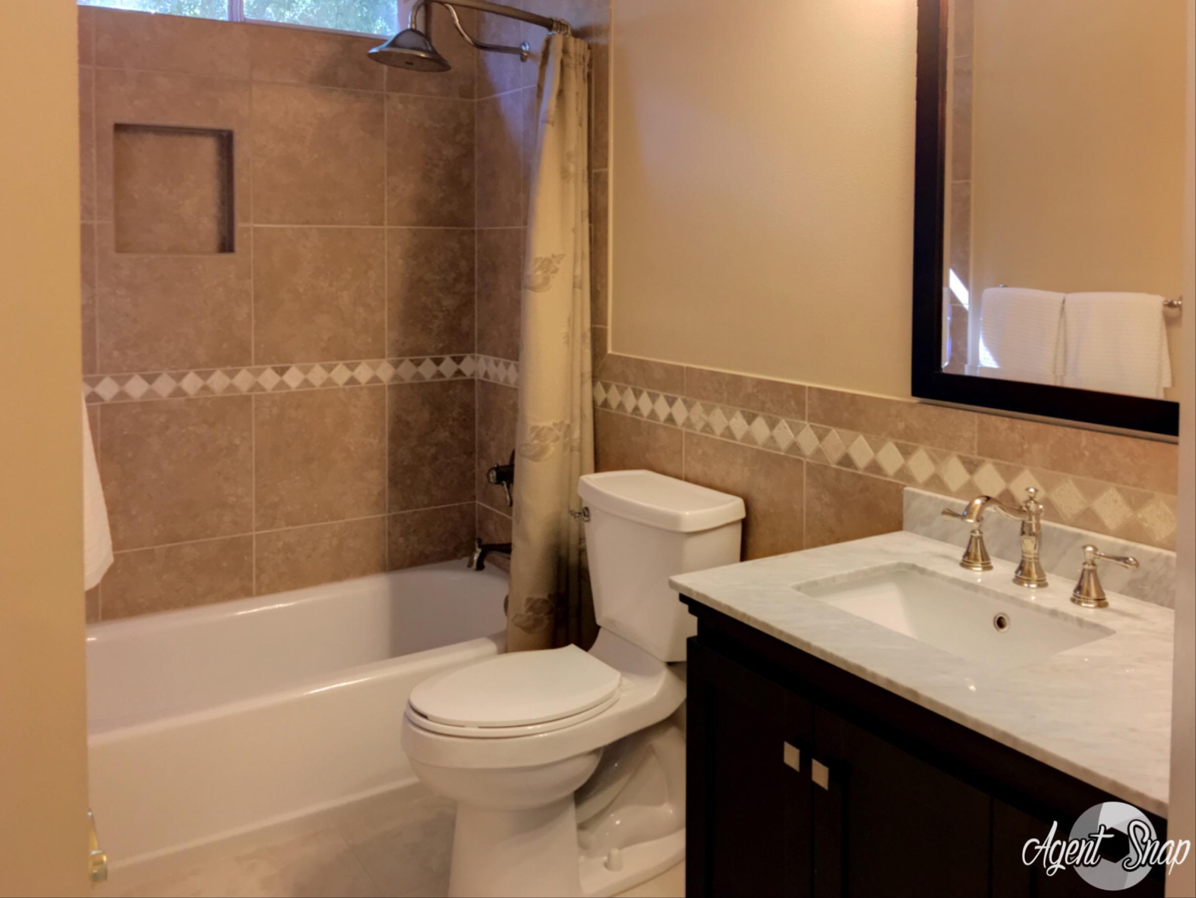 VILLAGE OF BOLTON AT BLUEWATER BAY - Residential