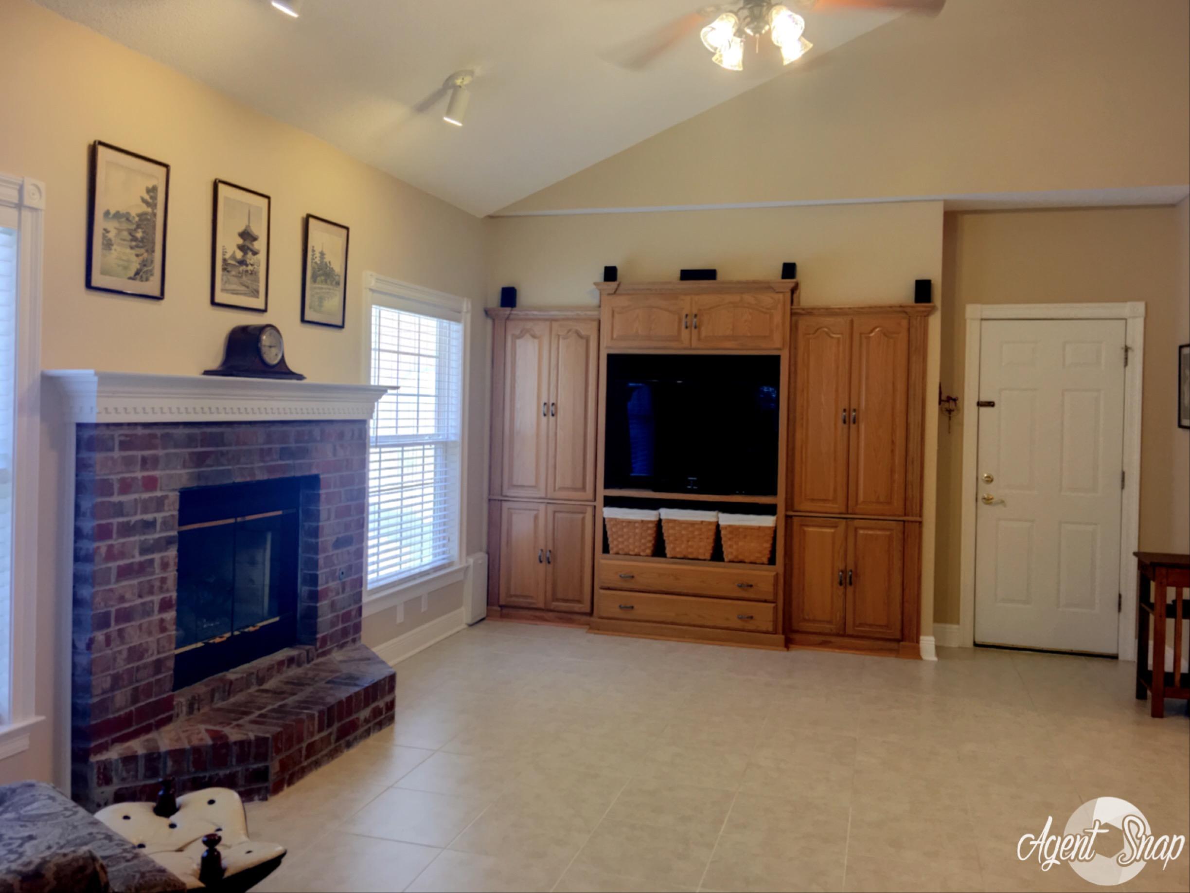 VILLAGE OF BOLTON AT BLUEWATER BAY - Residential