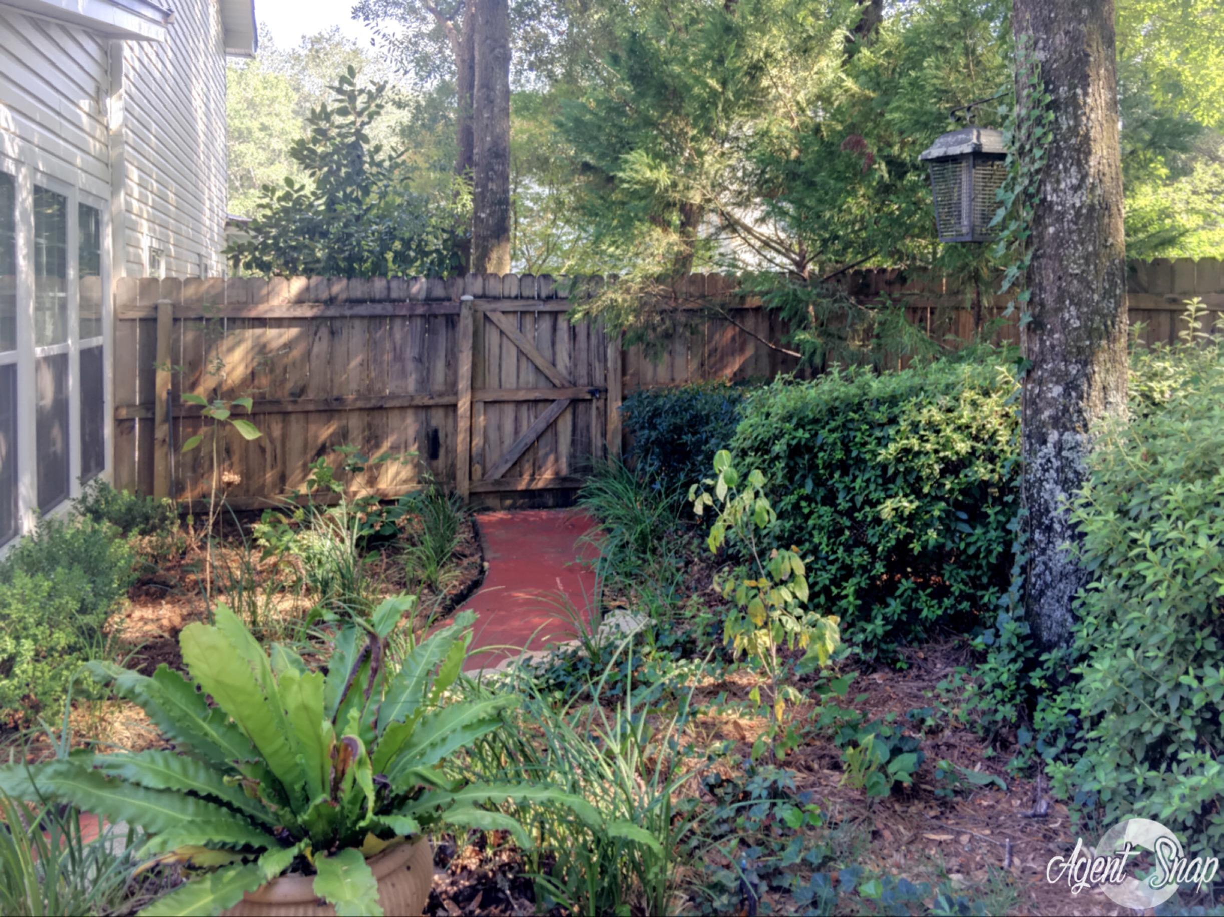 VILLAGE OF BOLTON AT BLUEWATER BAY - Residential