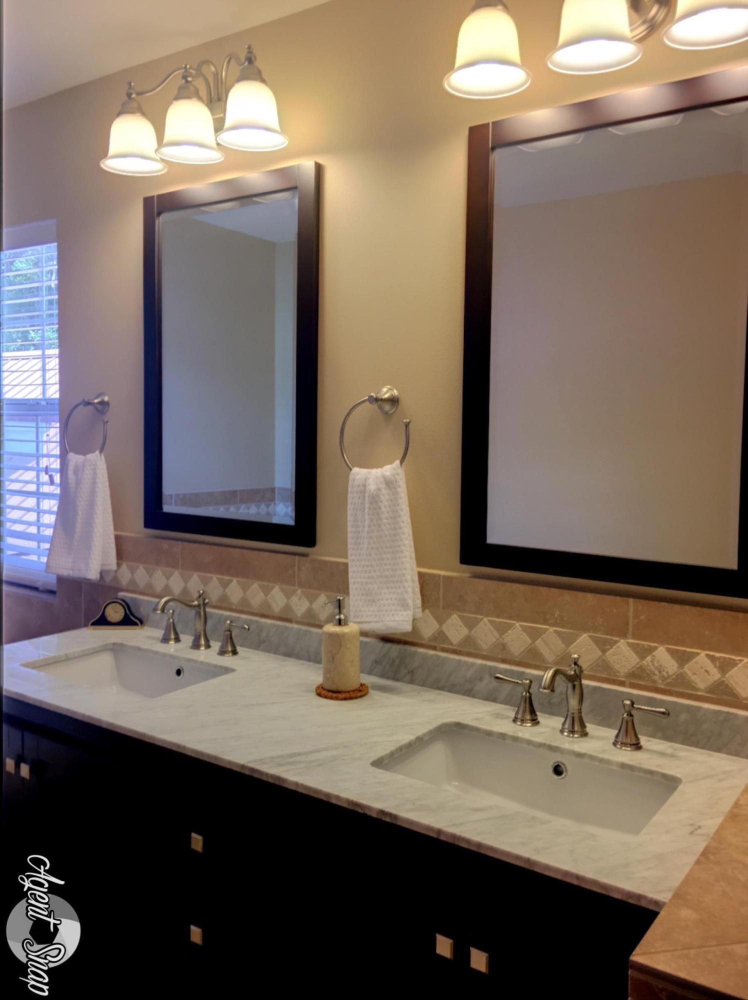 VILLAGE OF BOLTON AT BLUEWATER BAY - Residential