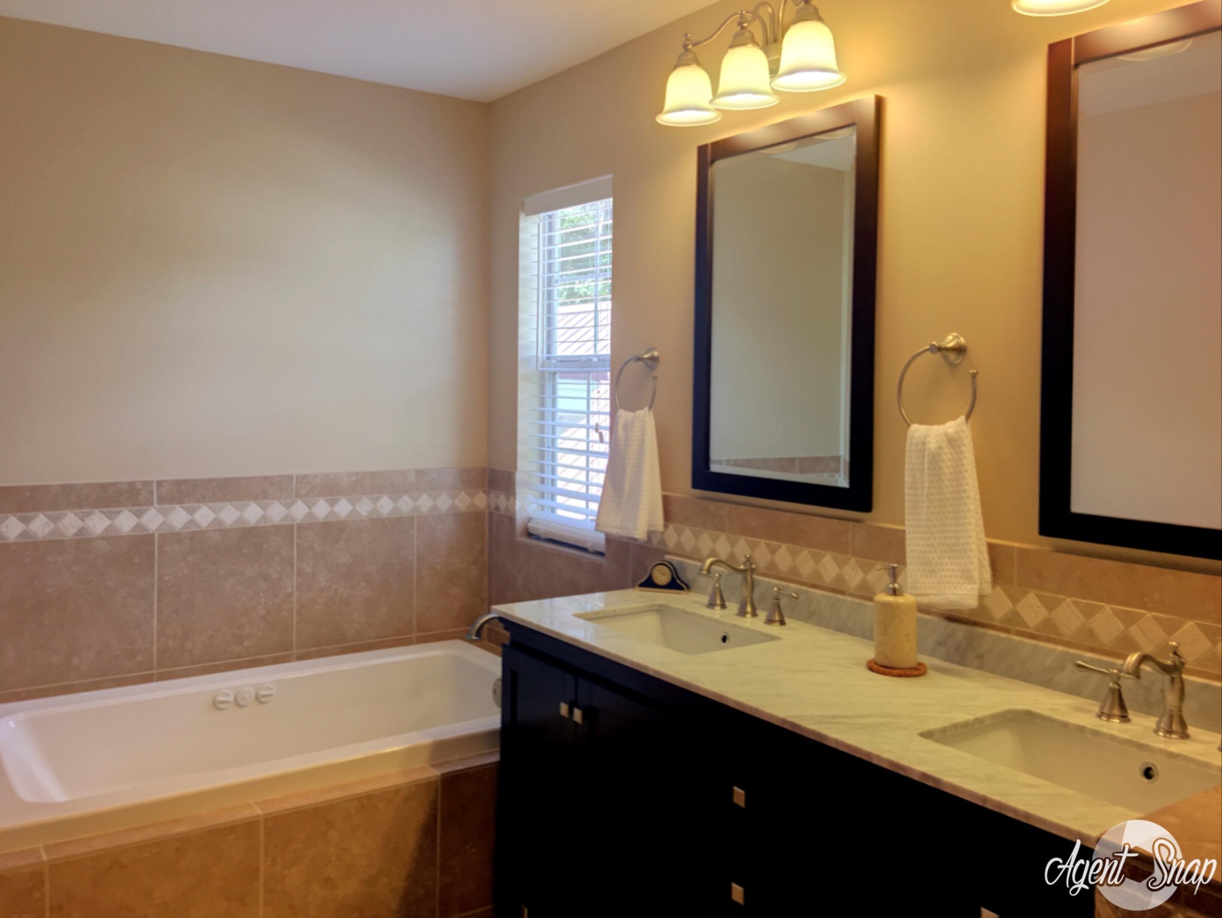 VILLAGE OF BOLTON AT BLUEWATER BAY - Residential