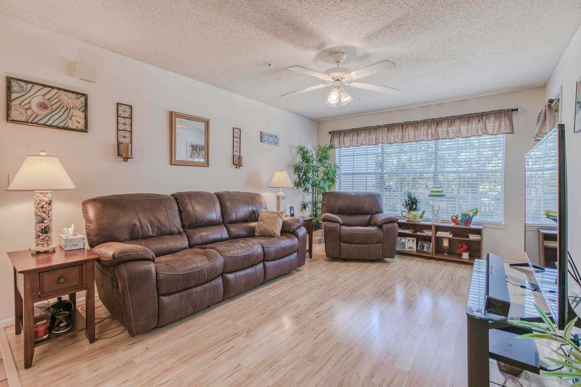 INDIAN LAKE - Residential