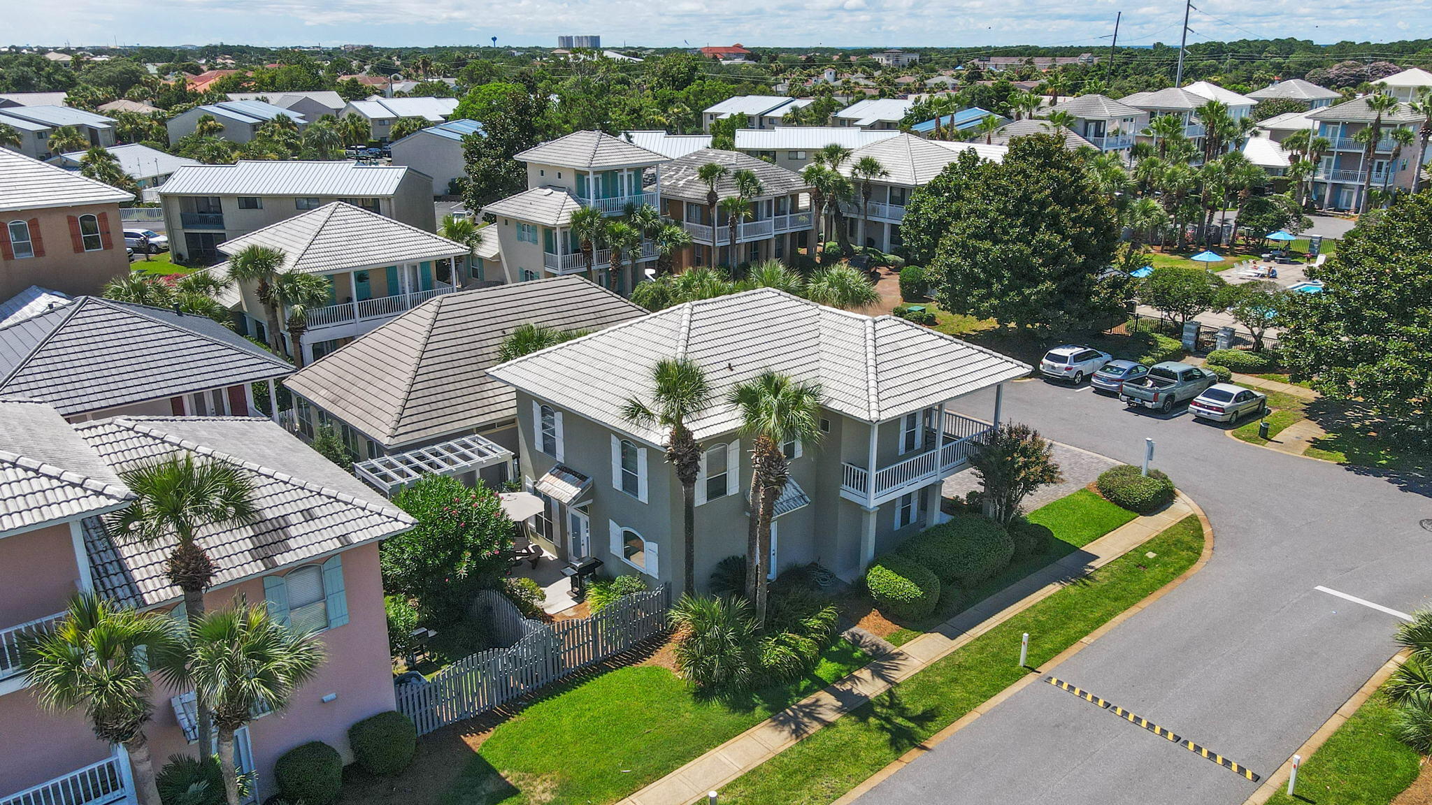 EMERALD SHORES OF SOUTH WALTON - Residential