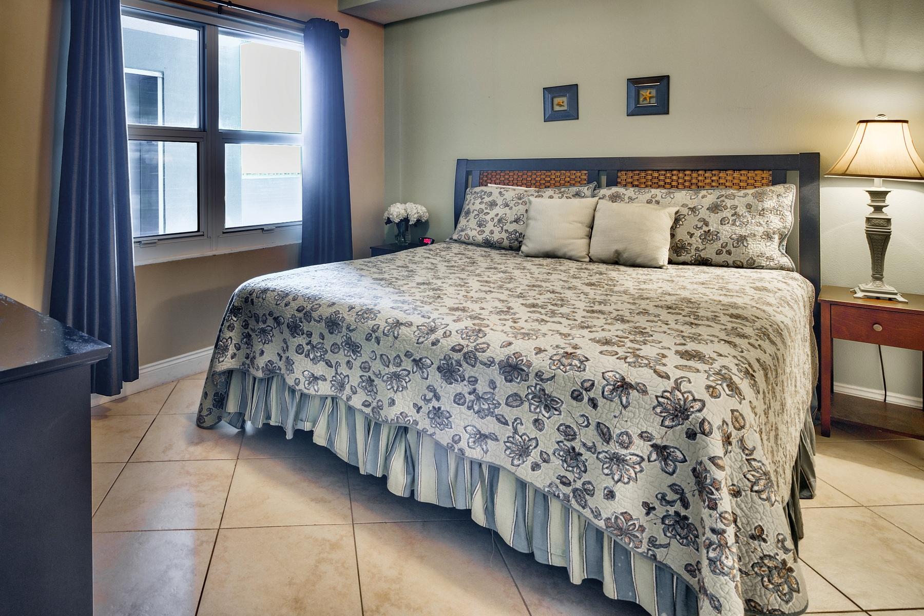 PALAZZO CONDOMINIUM - Residential