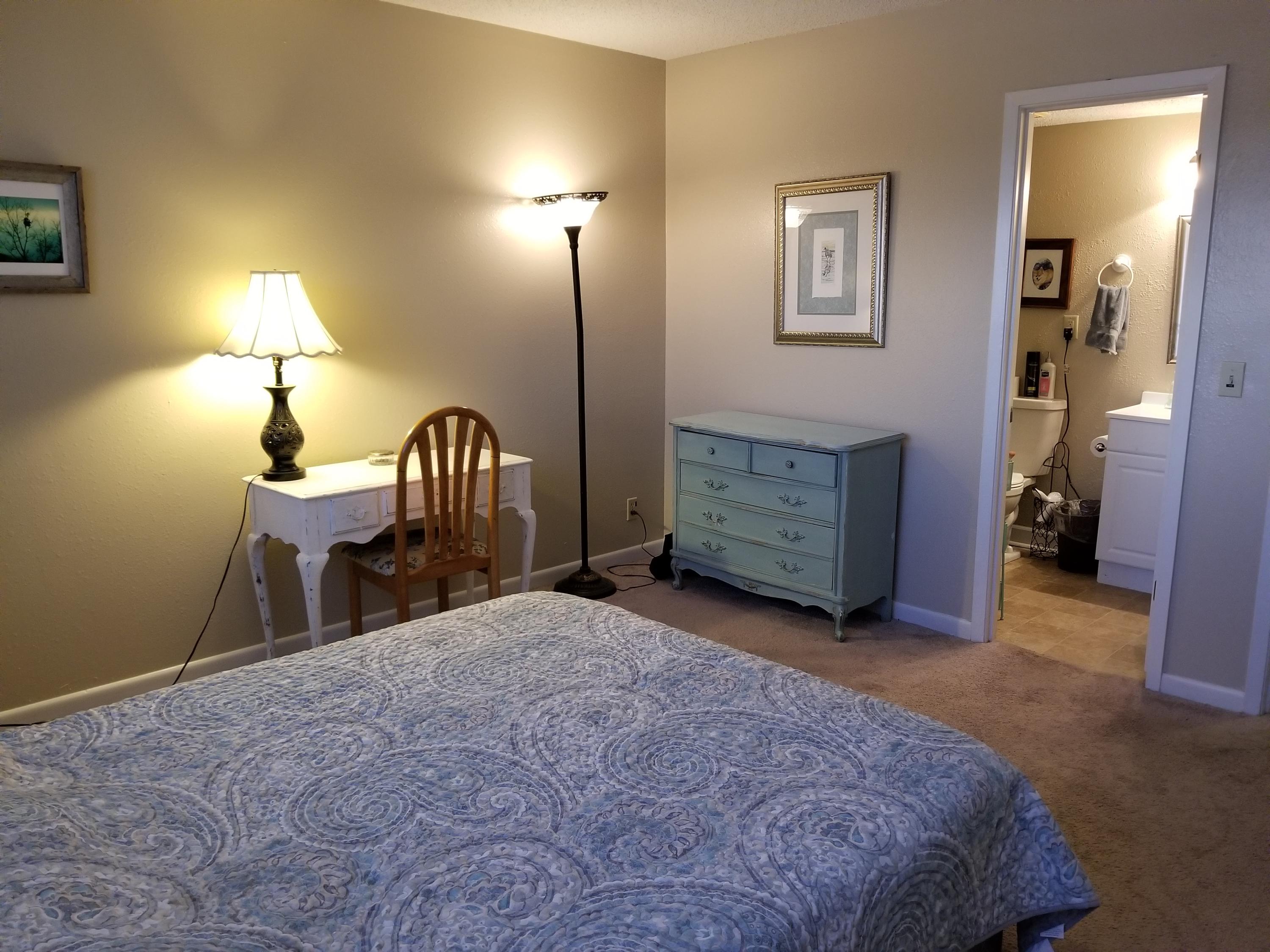 ISLANDWOOD CONDO - Residential