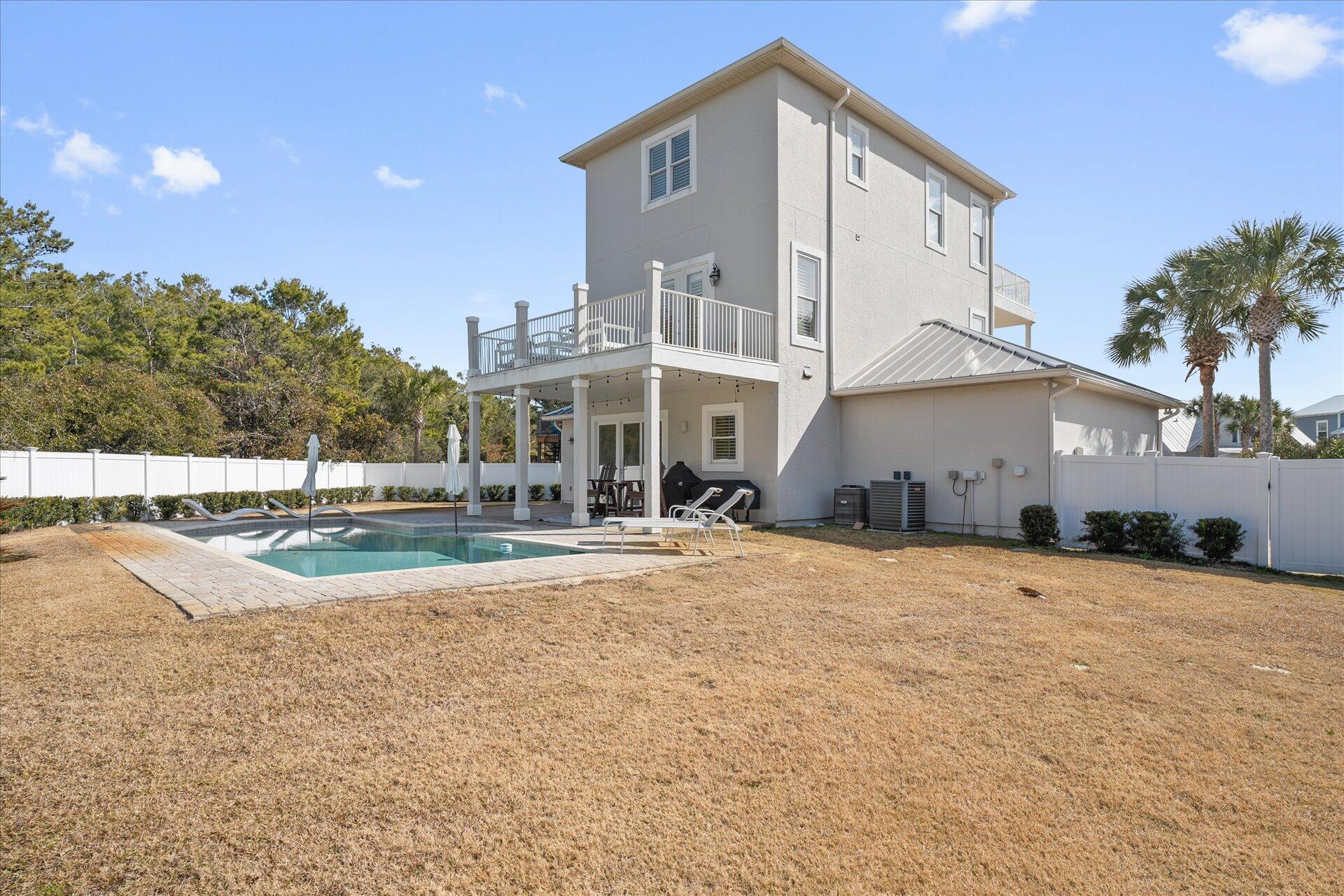 GULFSIDE ESTATES PHASE I & II - Residential