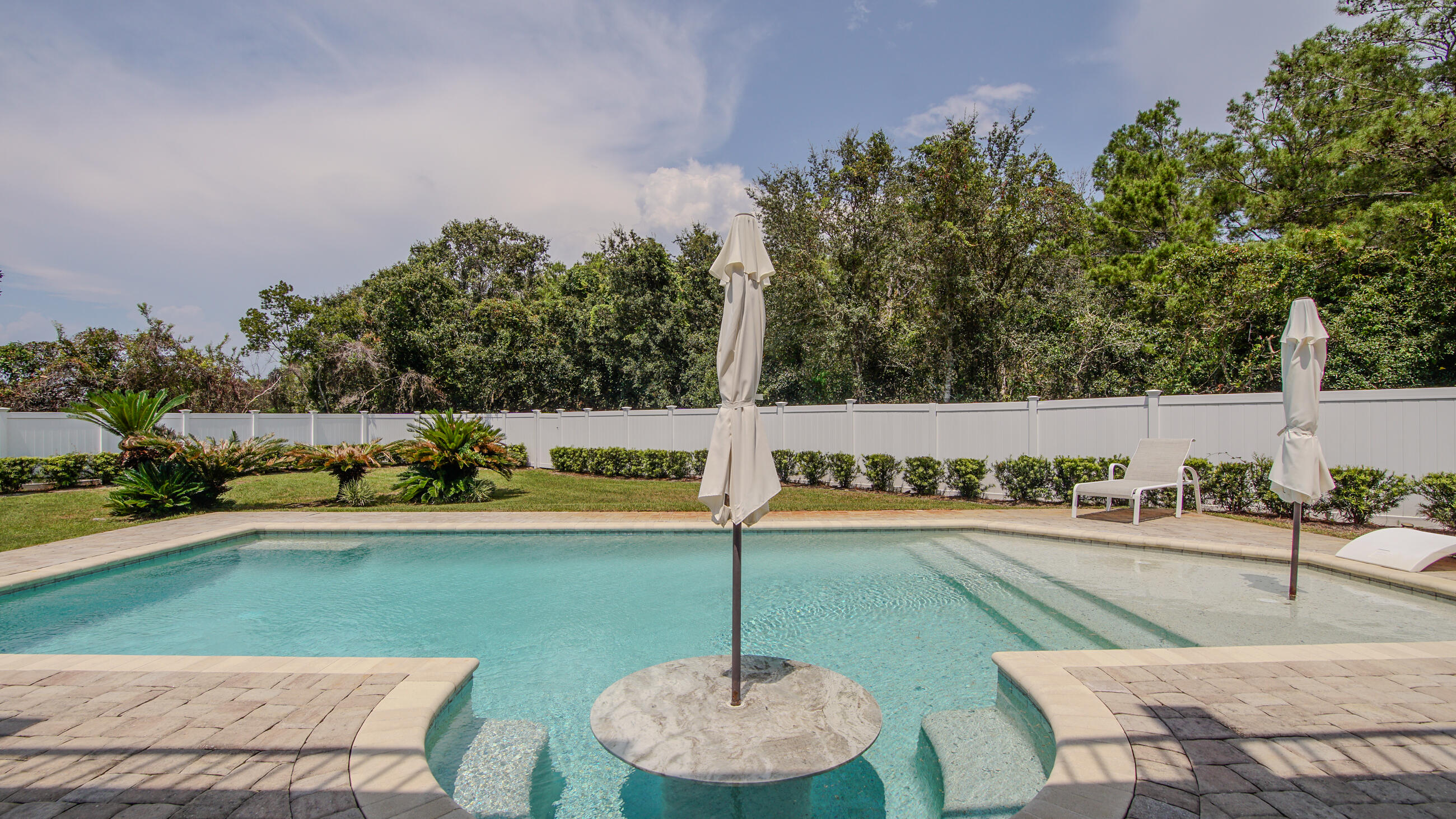 GULFSIDE ESTATES PHASE I & II - Residential