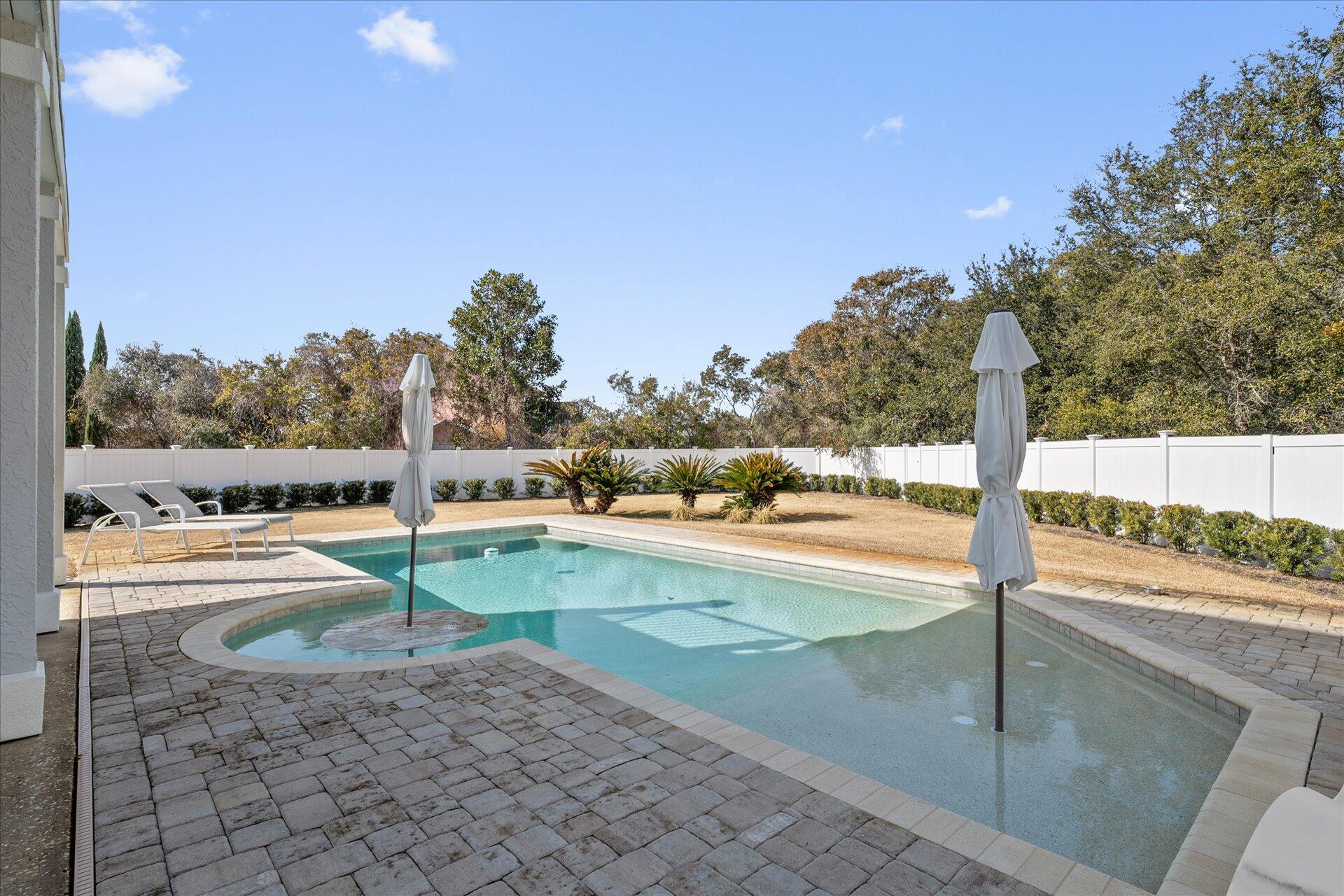 GULFSIDE ESTATES PHASE I & II - Residential