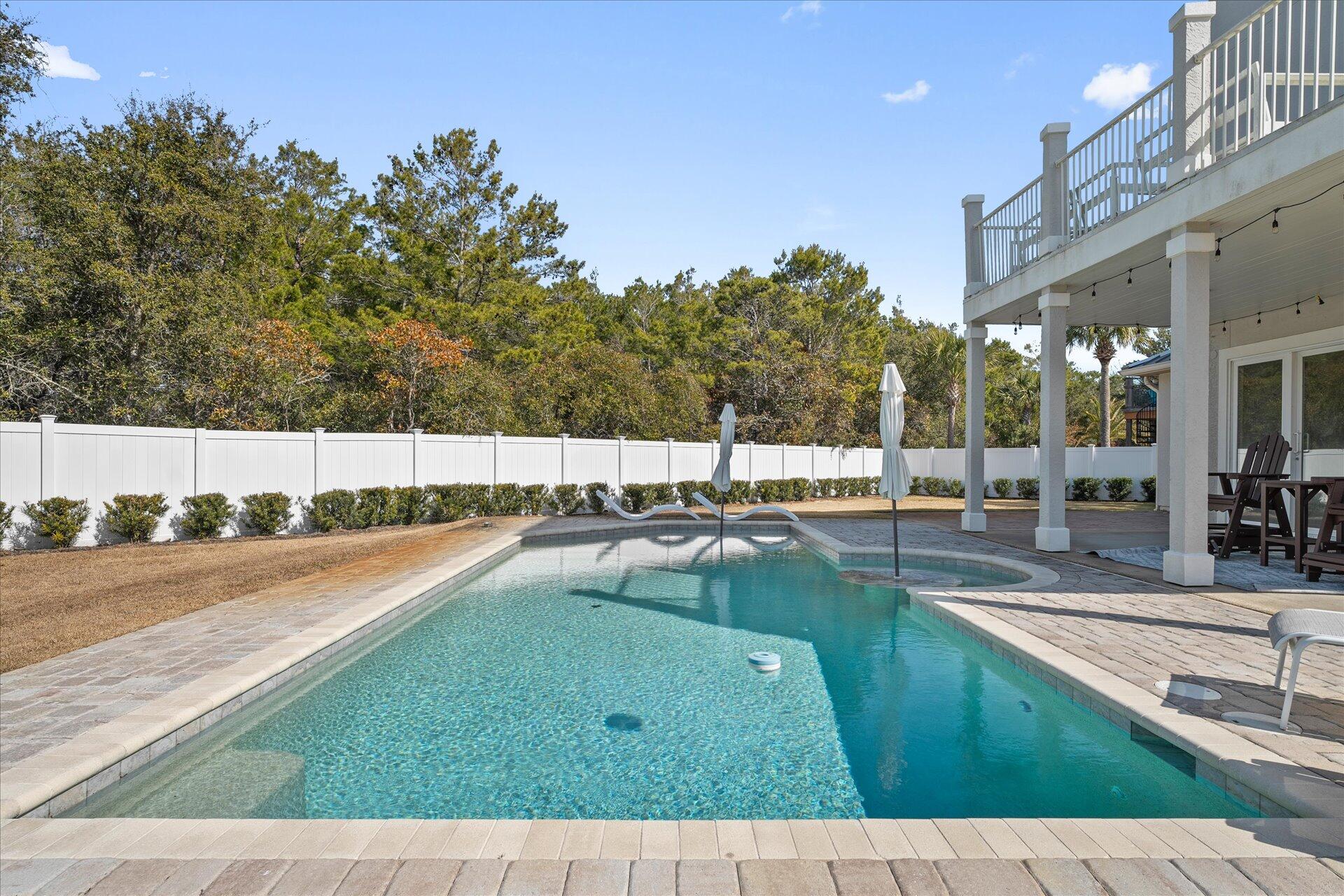 GULFSIDE ESTATES PHASE I & II - Residential