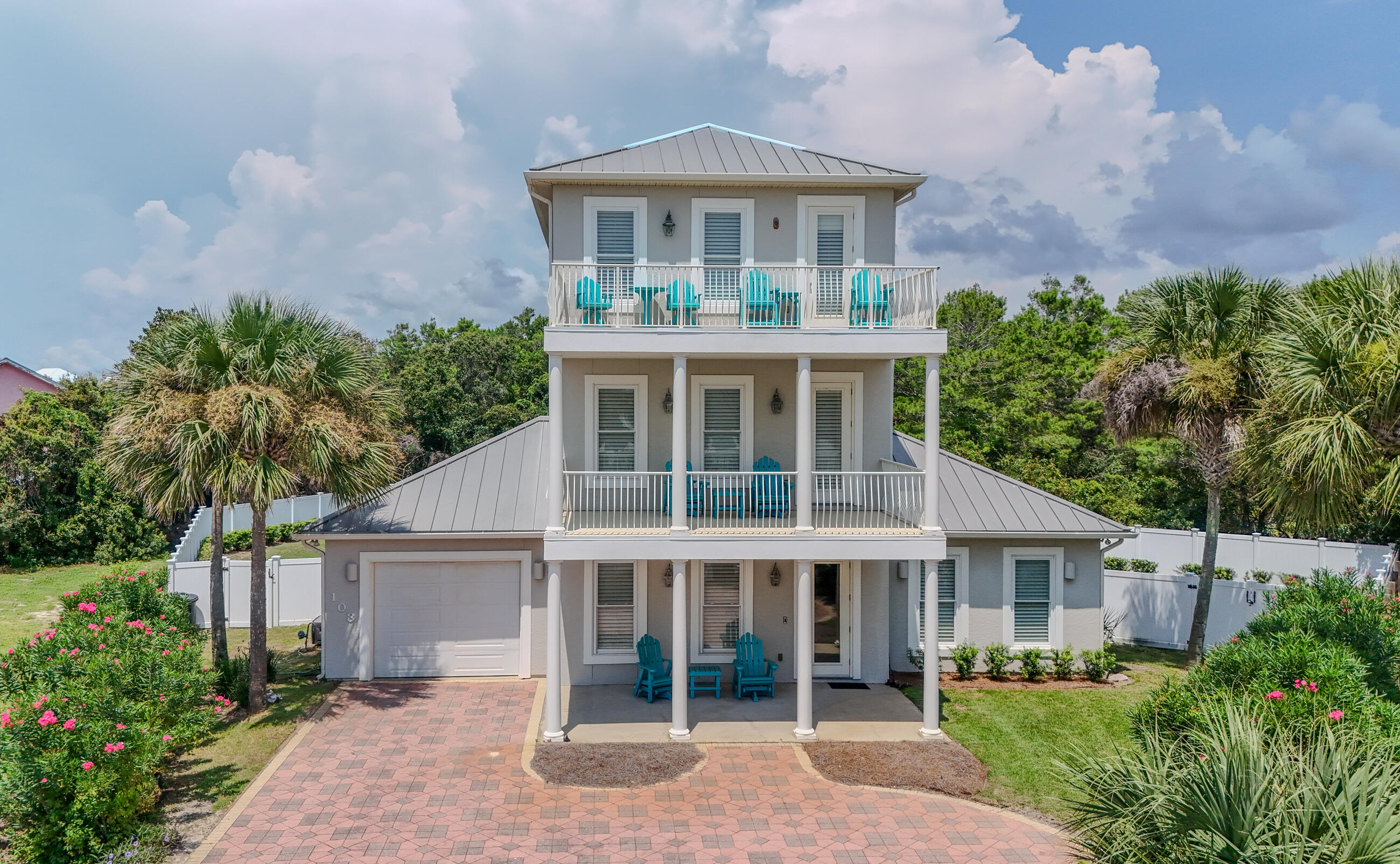 GULFSIDE ESTATES PHASE I & II - Residential