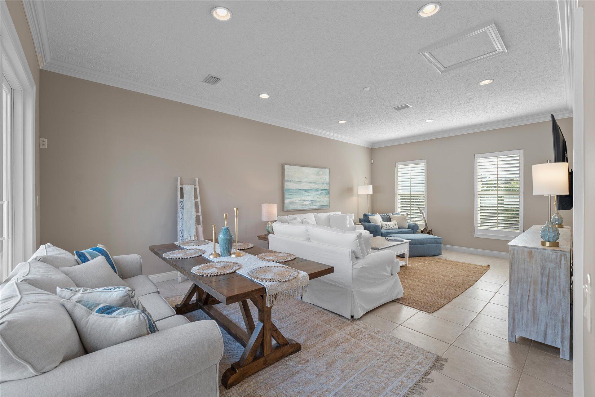 GULFSIDE ESTATES PHASE I & II - Residential