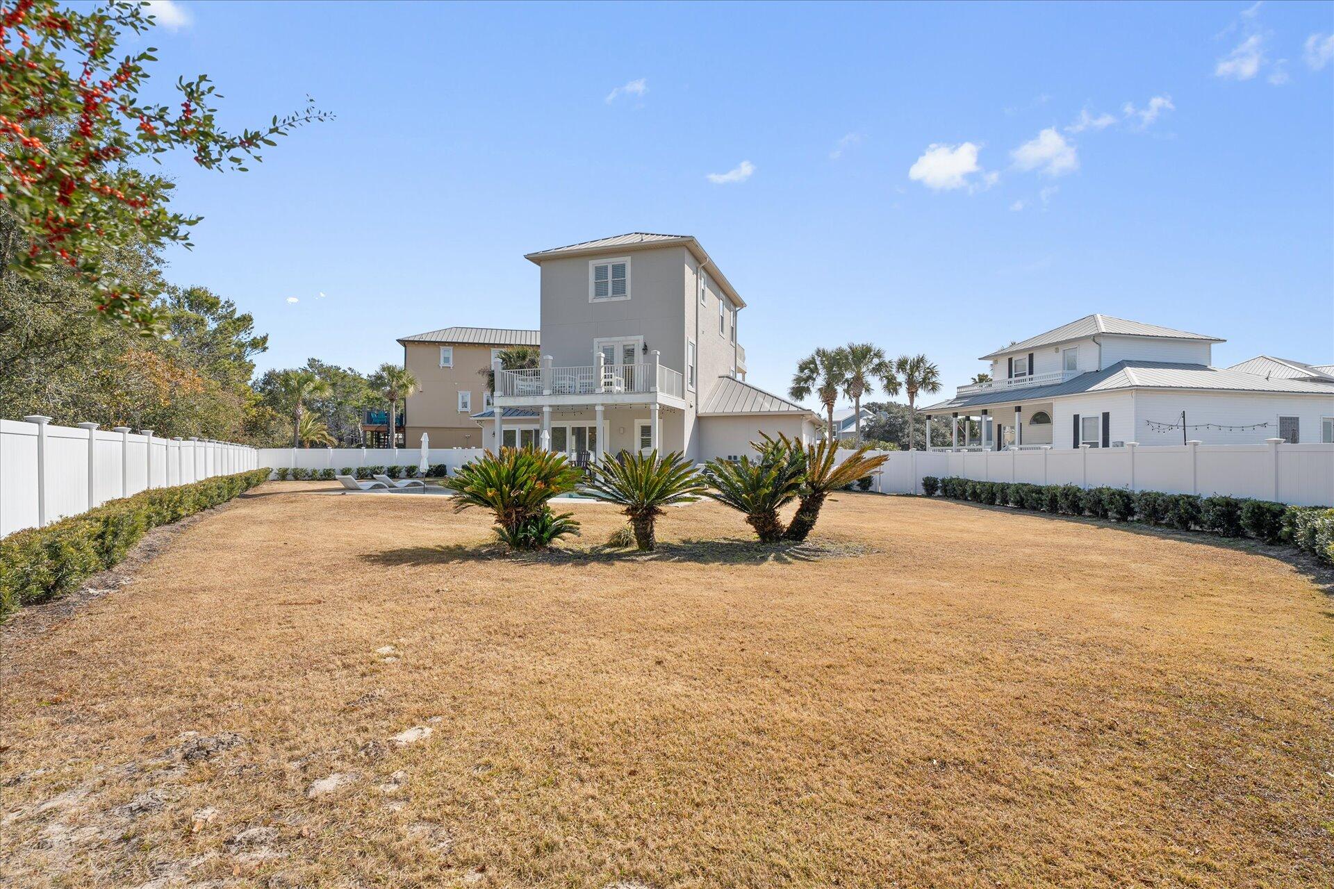 GULFSIDE ESTATES PHASE I & II - Residential