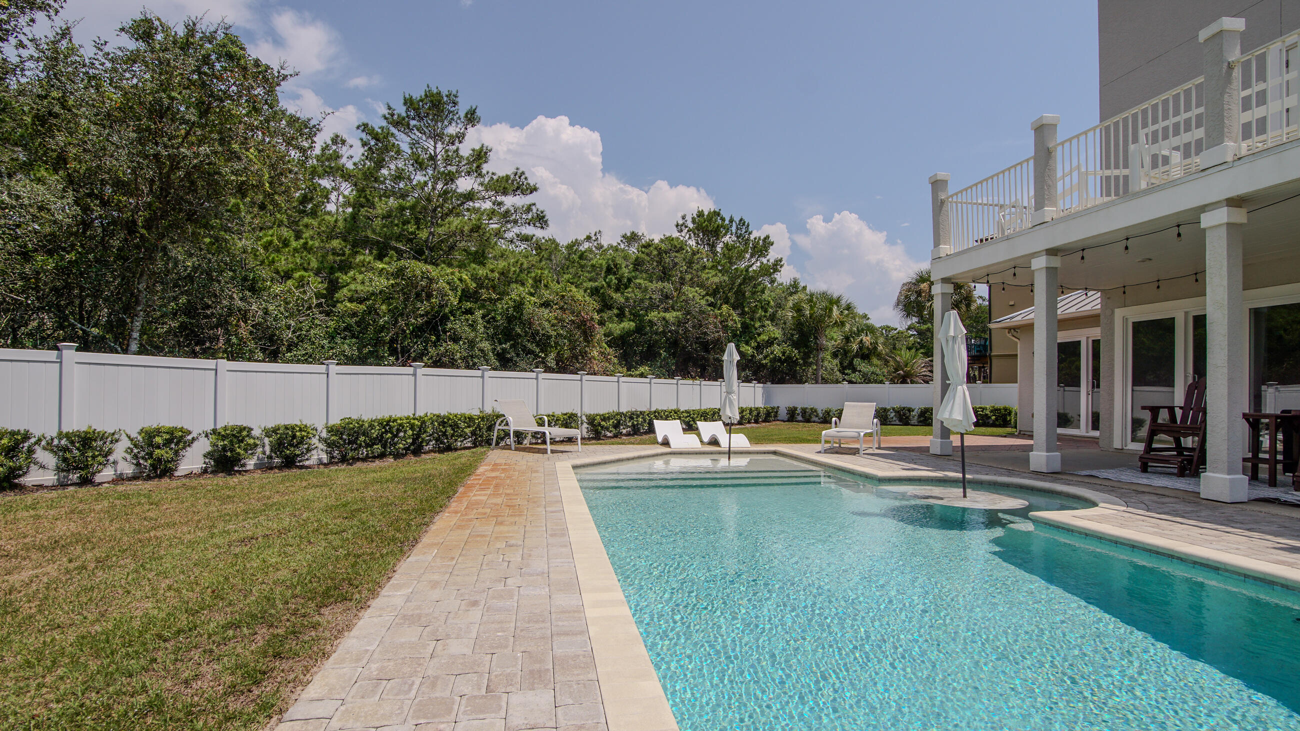GULFSIDE ESTATES PHASE I & II - Residential